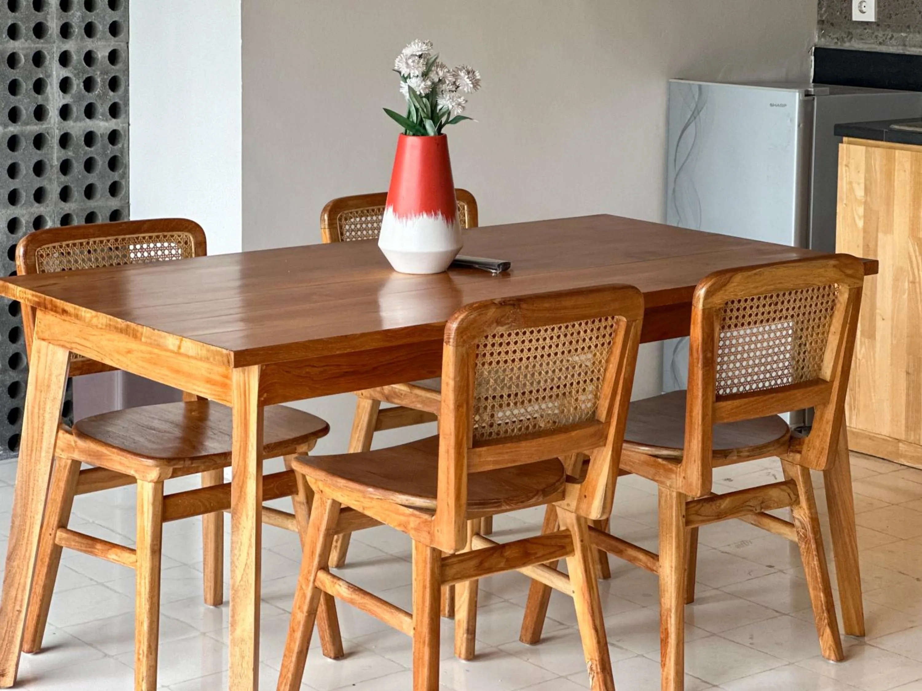 Dining area in Villa Buga Pererenan