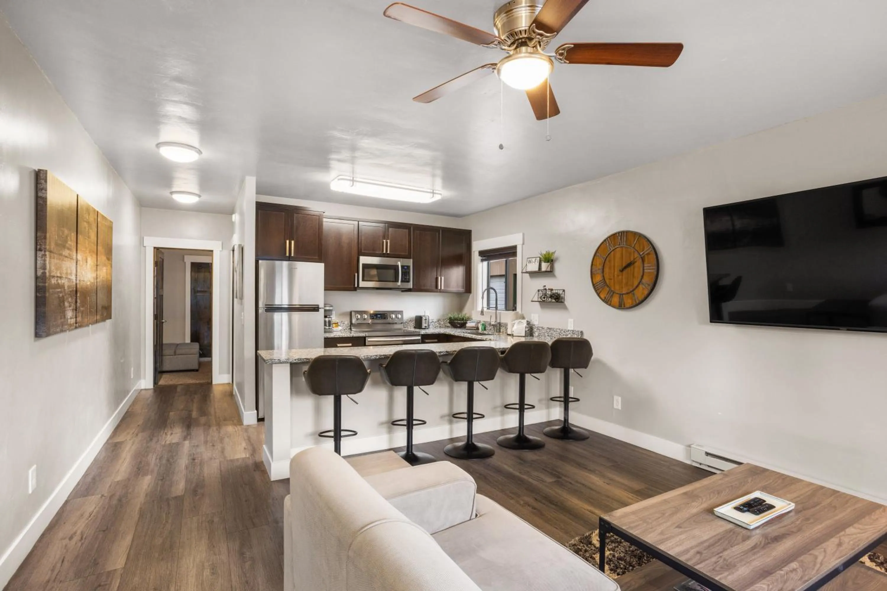 One-Bedroom Apartment in The Yellowstone Hideaway Unit B