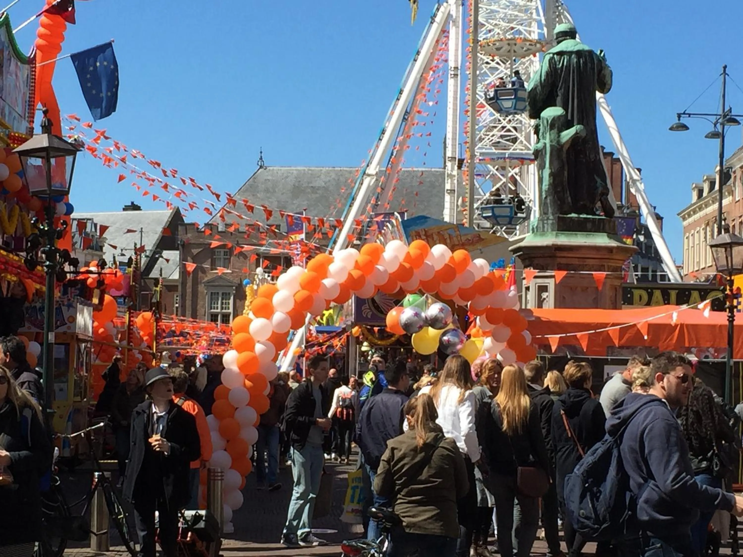 Neighbourhood in Hotel Carillon