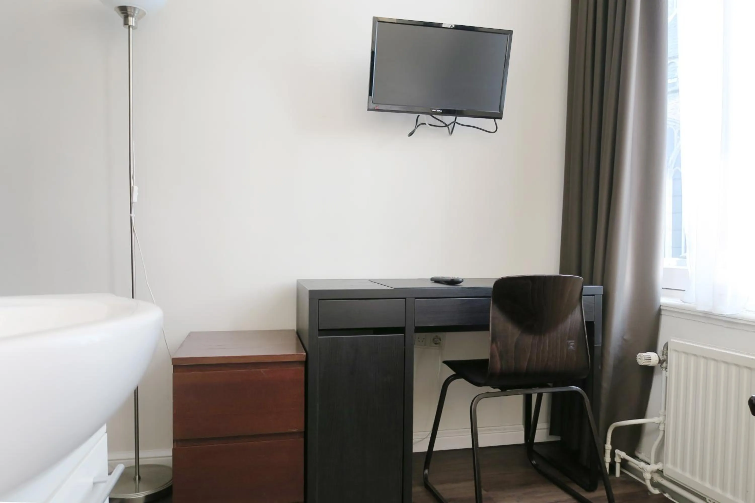 Bedroom in Hotel Carillon