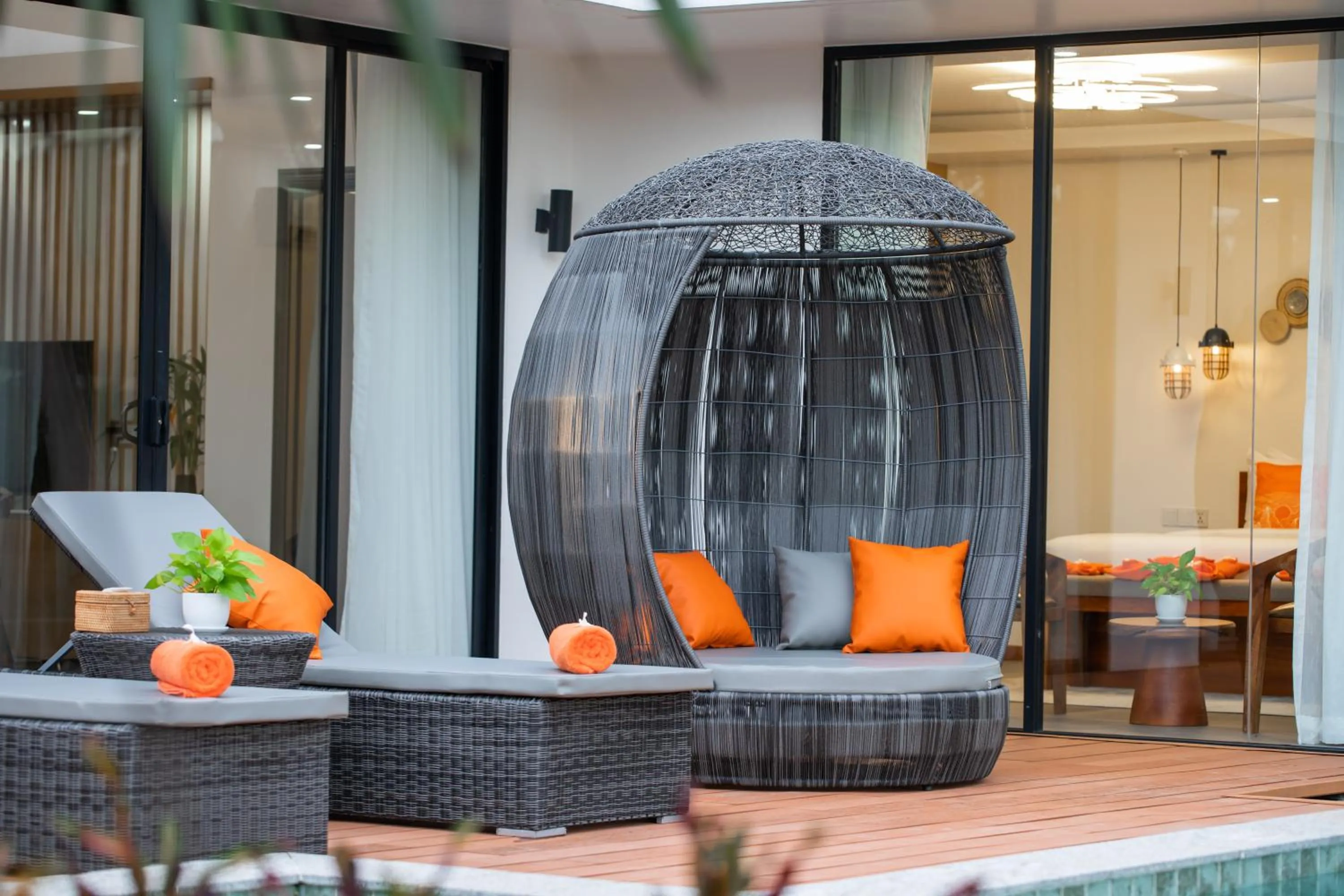 Swimming pool in Wonderland Suites and Resort