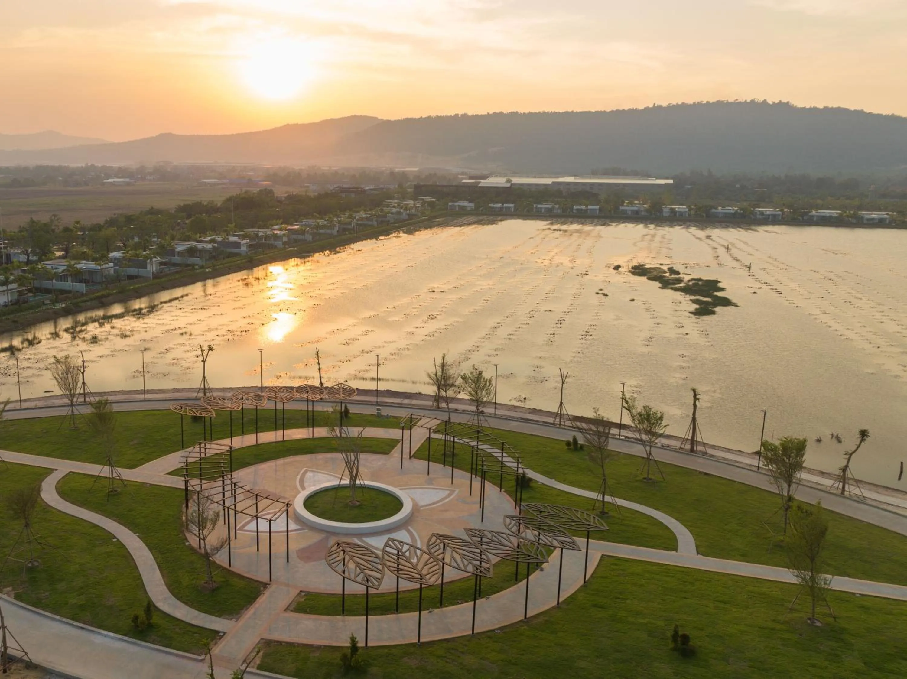 Property building in Wonderland Suites and Resort