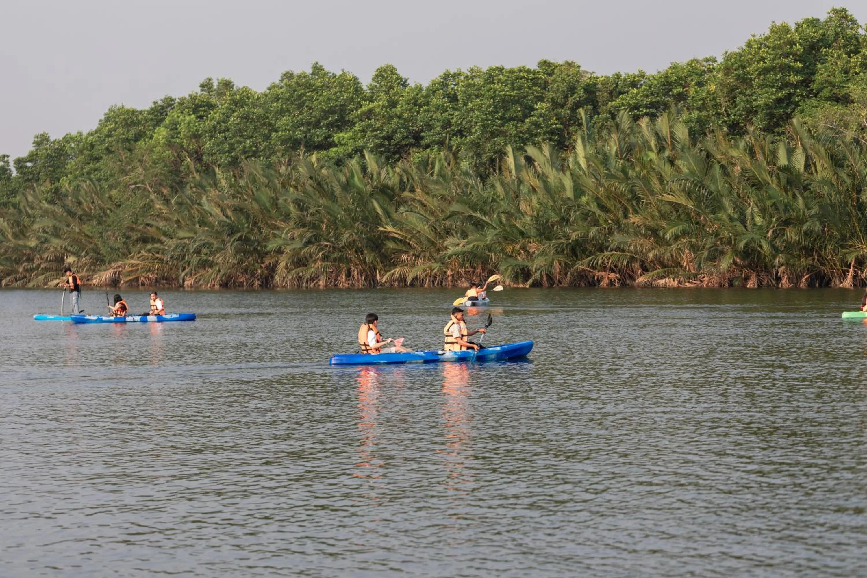 Activities in Wonderland Suites and Resort