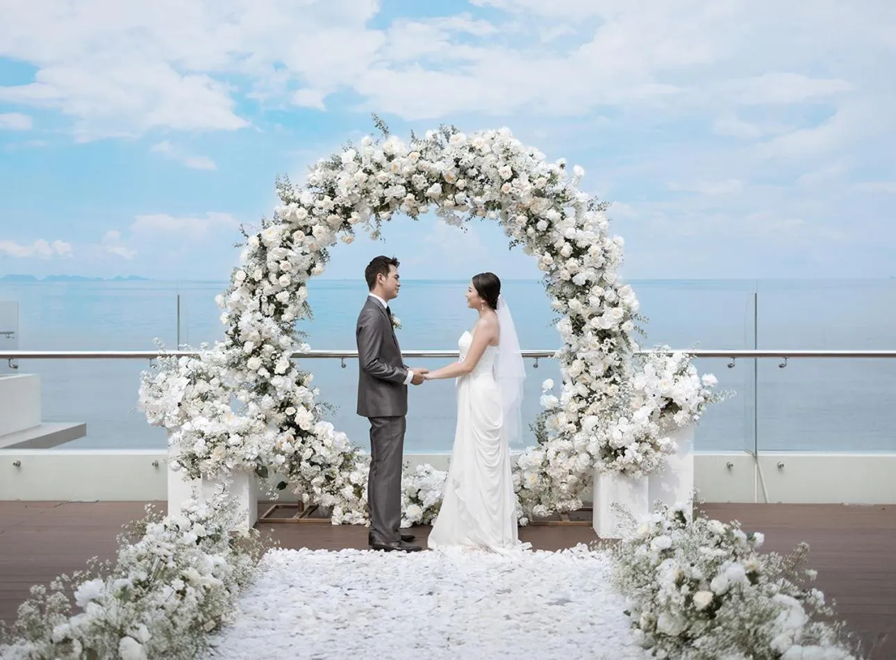 wedding in Platinum Hotel Jimbaran Beach Bali