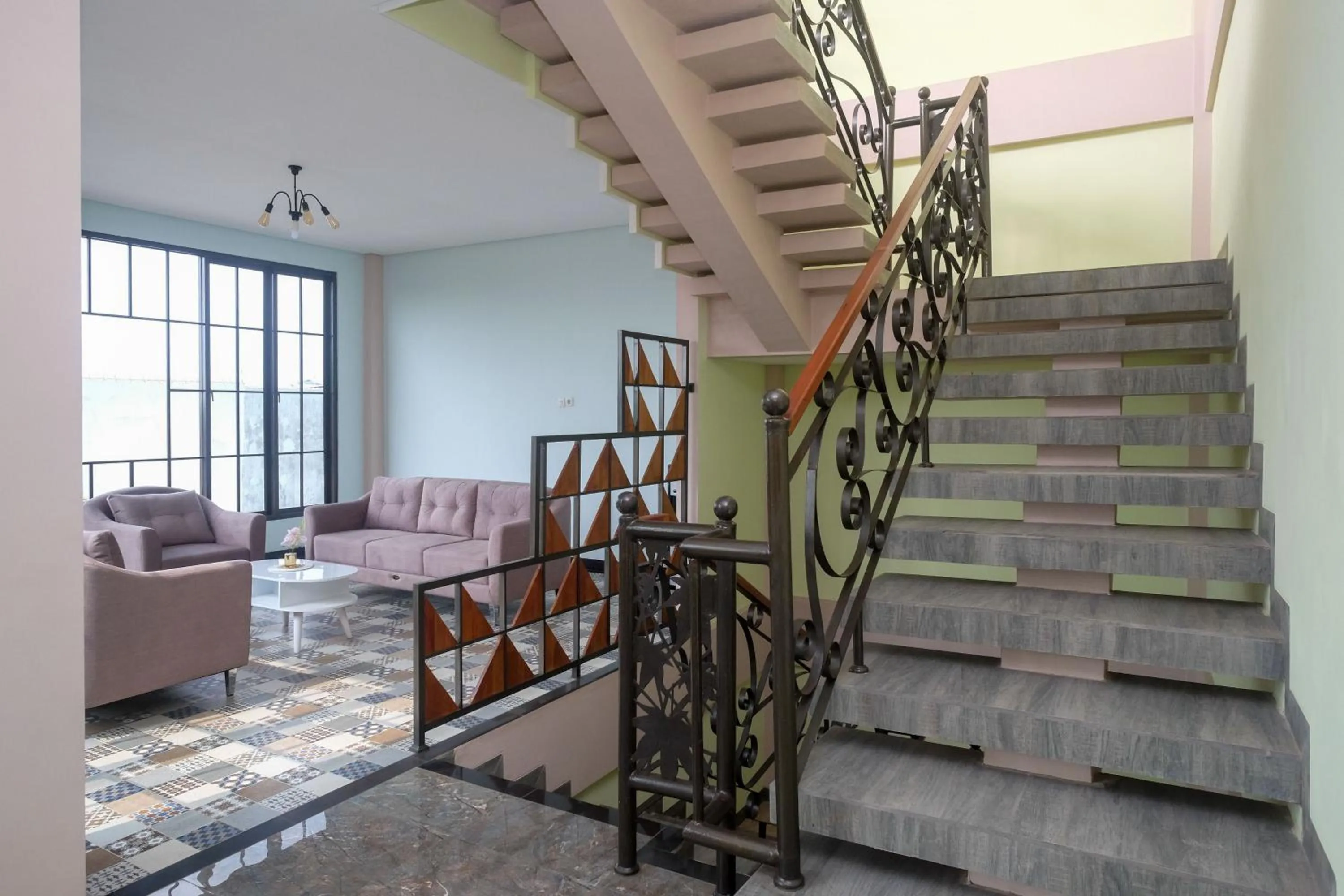 Urbanview Grand Lotus Hotel by RedDoorz