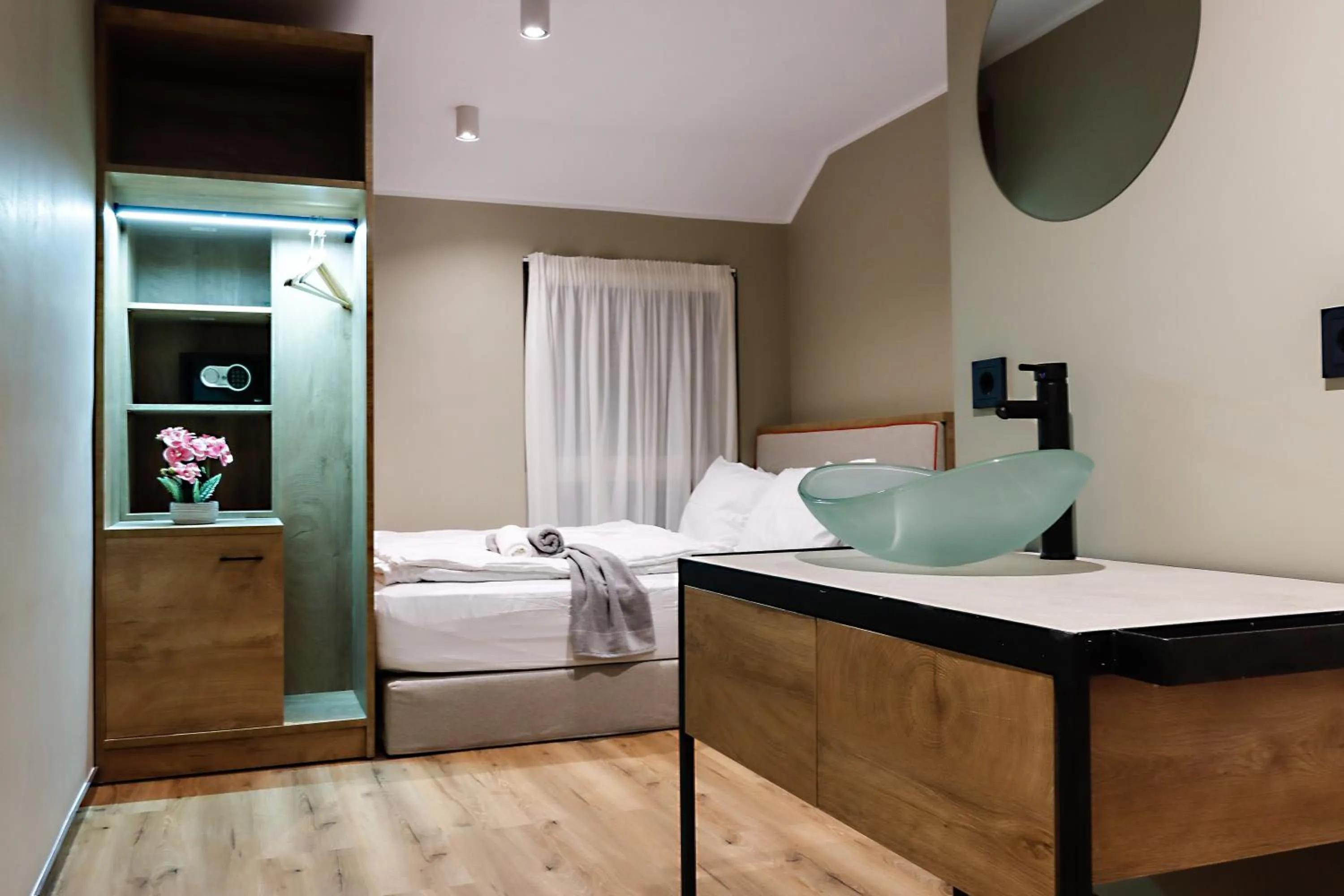 Photo of the whole room, Bed in Hotel Wehra