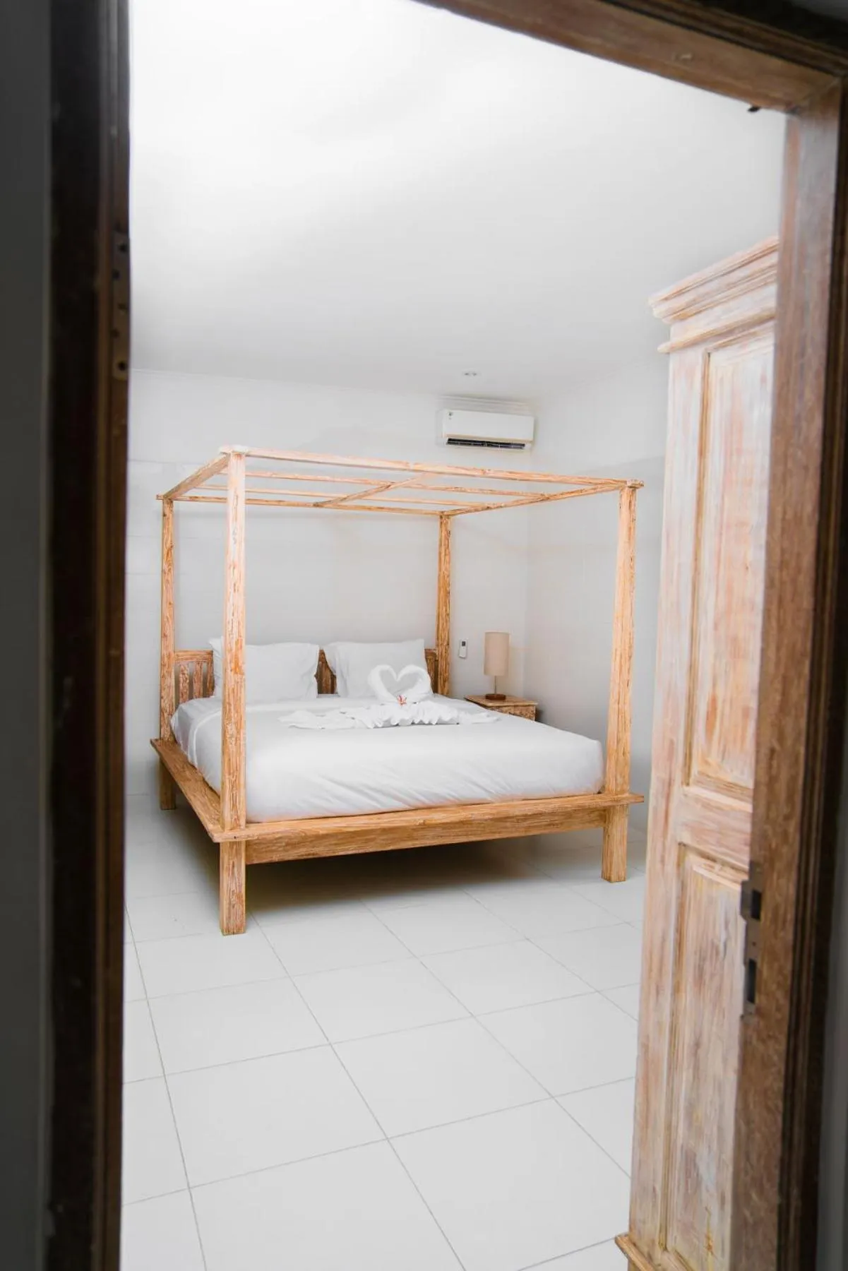 Bed in Bali Invest Living