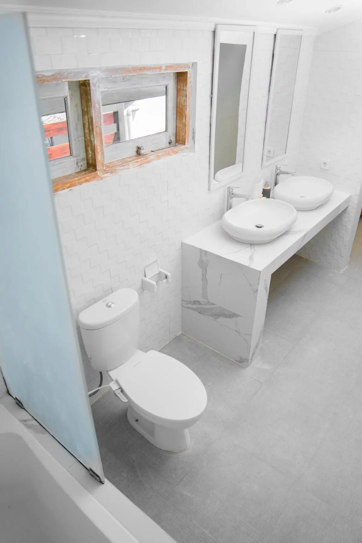 Toilet in Bali Invest Living