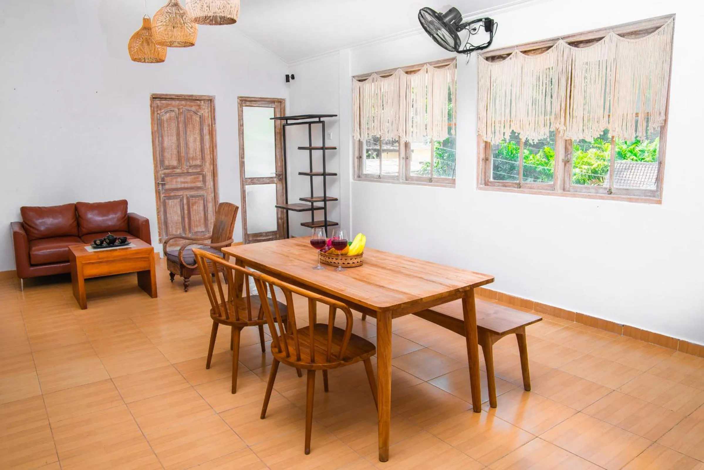 Seating area in Bali Invest Living