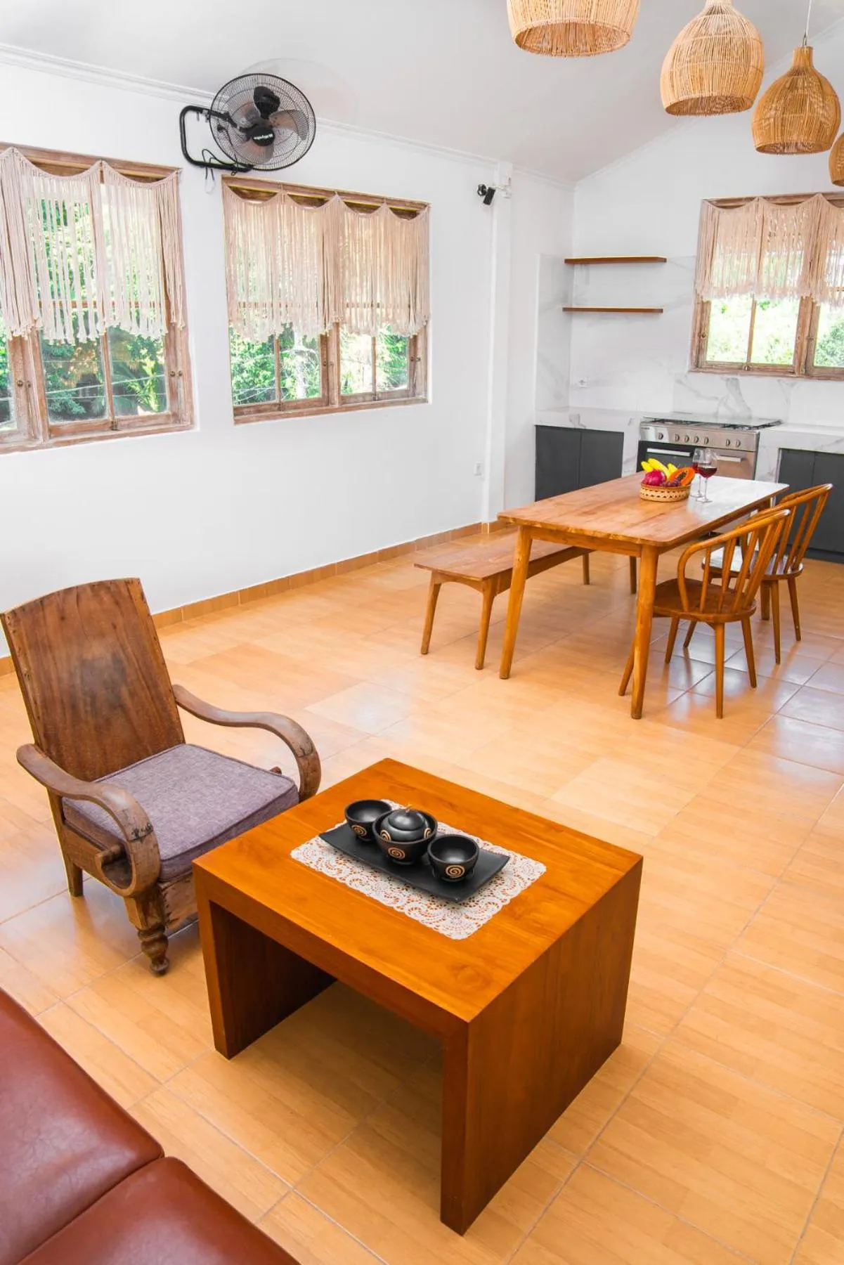 Seating area in Bali Invest Living