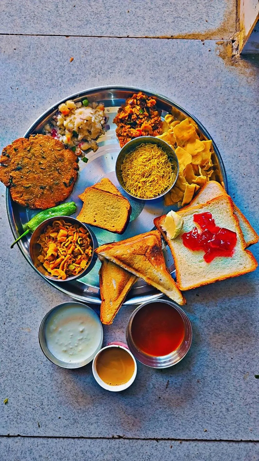 Food in Gokul farm house