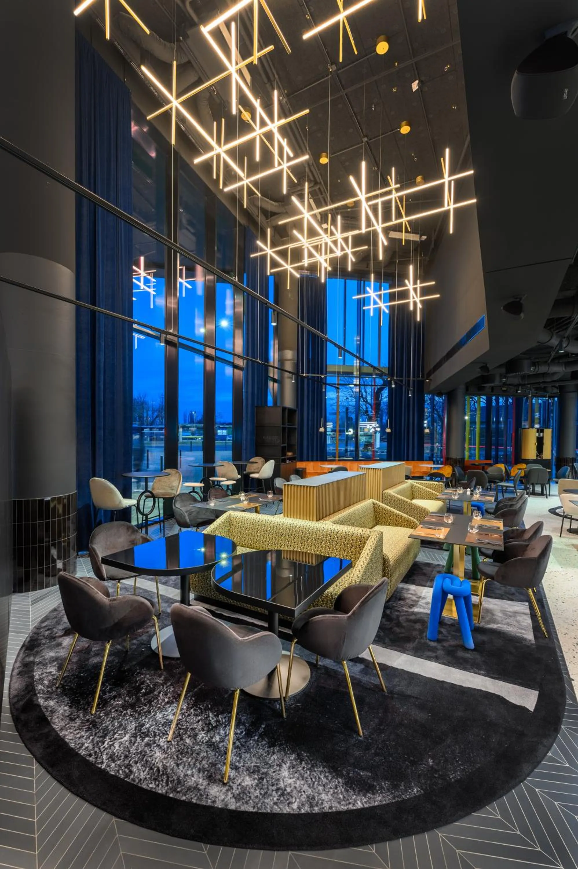 Restaurant/places to eat in TRIBE Budapest Stadium