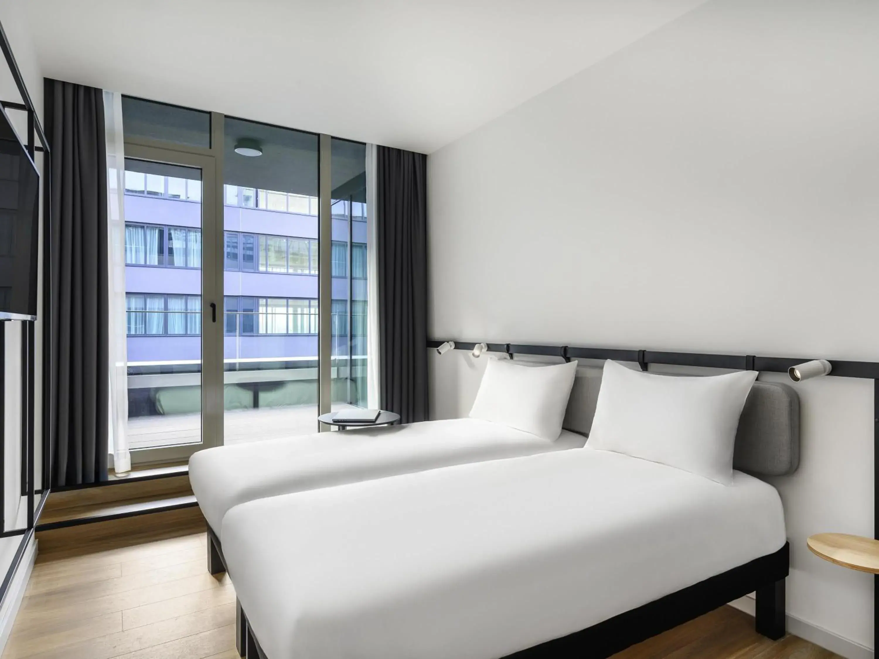 Standard Room with Two Single Beds and Balcony in ibis Budapest Stadium Standard Room with Two Single Beds and Balcony in ibis Budapest Stadium