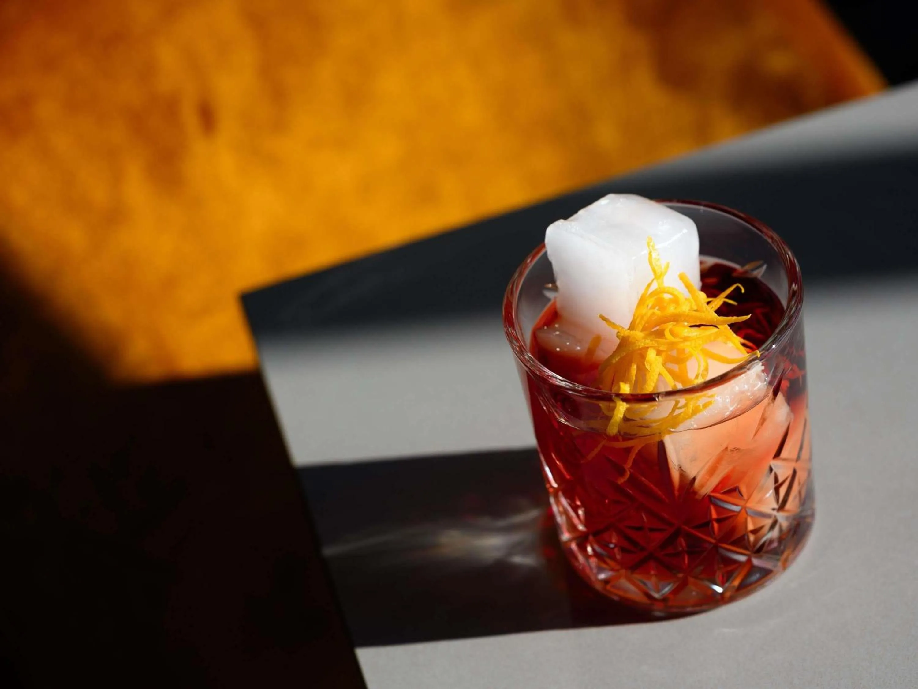 Lounge or bar in ibis Budapest Stadium