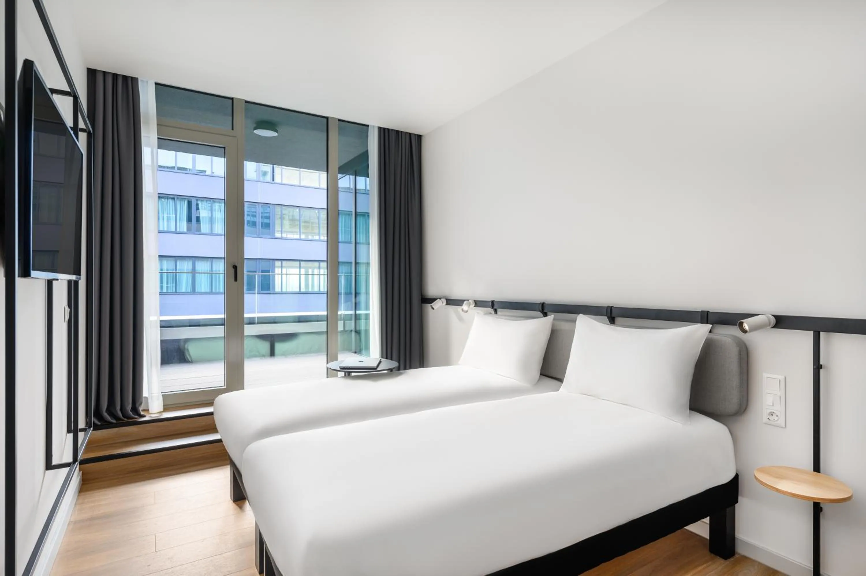 Balcony/Terrace, Bed in ibis Budapest Stadium