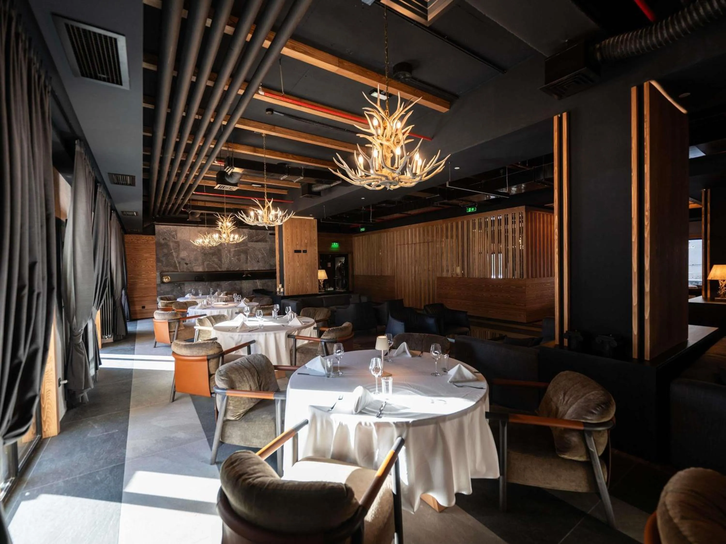 Restaurant/places to eat in Swissôtel Resort Kolasin