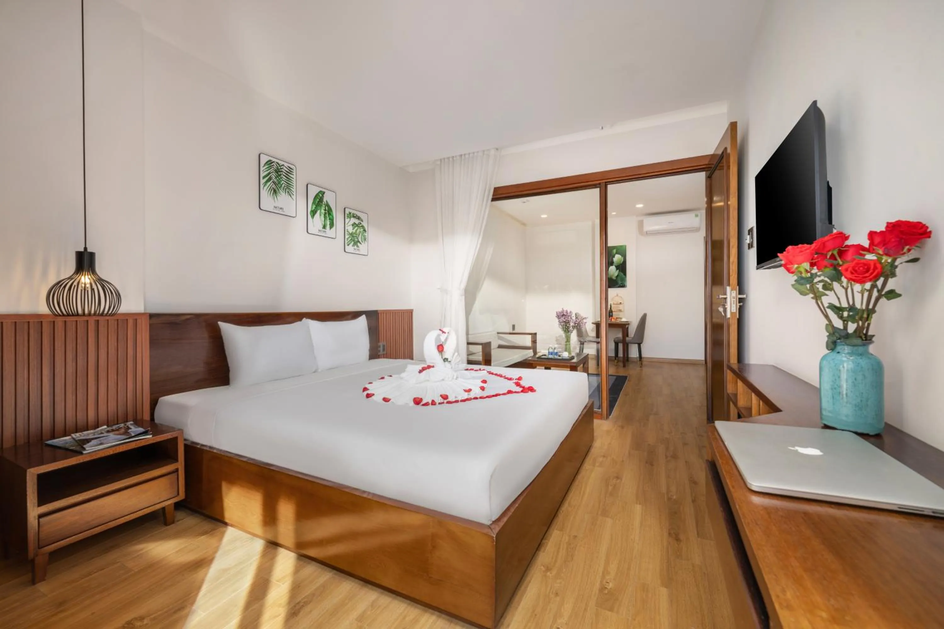 Bedroom, Bed in Dana Boutique Hotel & Apartment