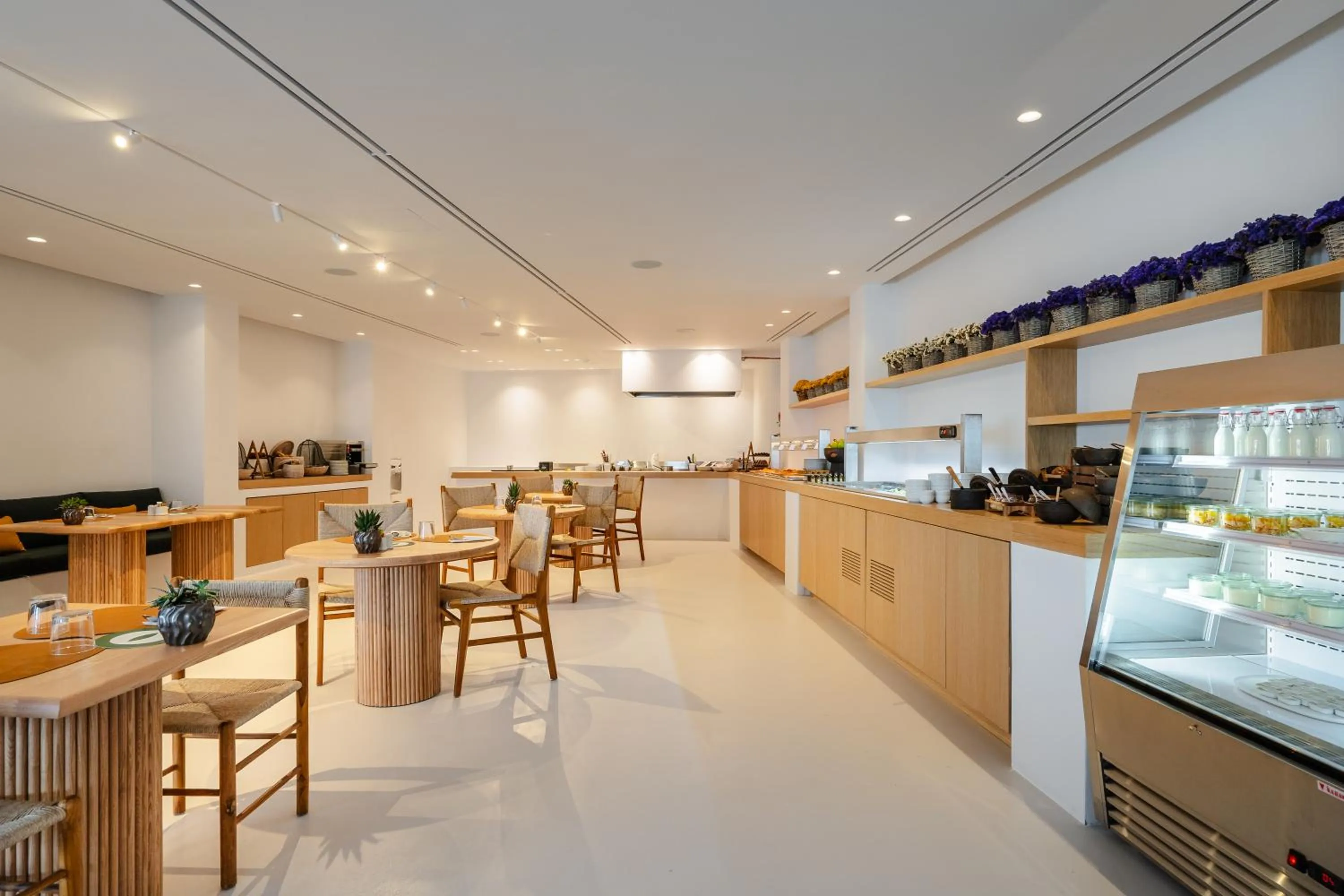 Buffet breakfast in Croco Mykonos