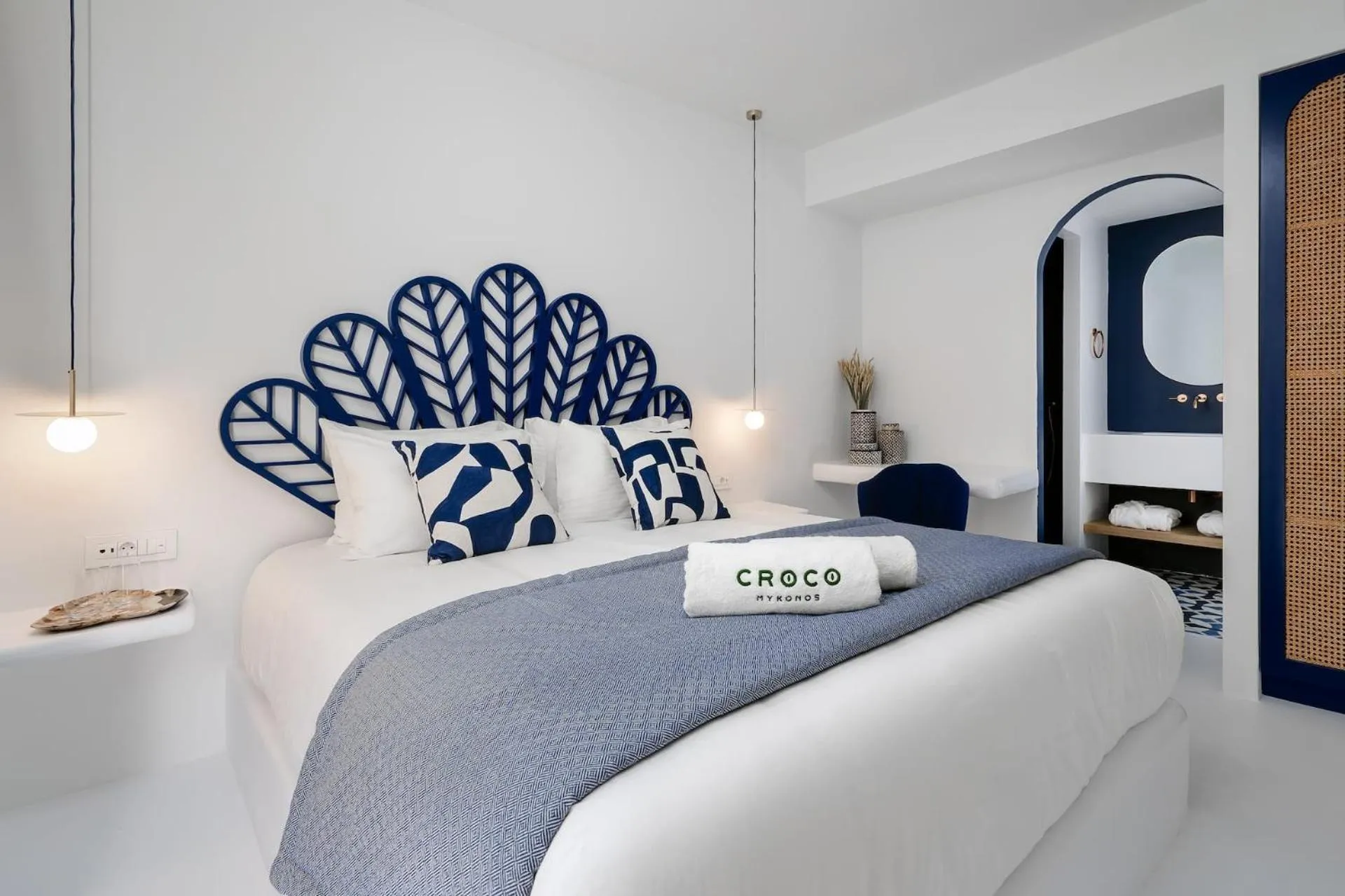 Bedroom, Bed in Croco Mykonos