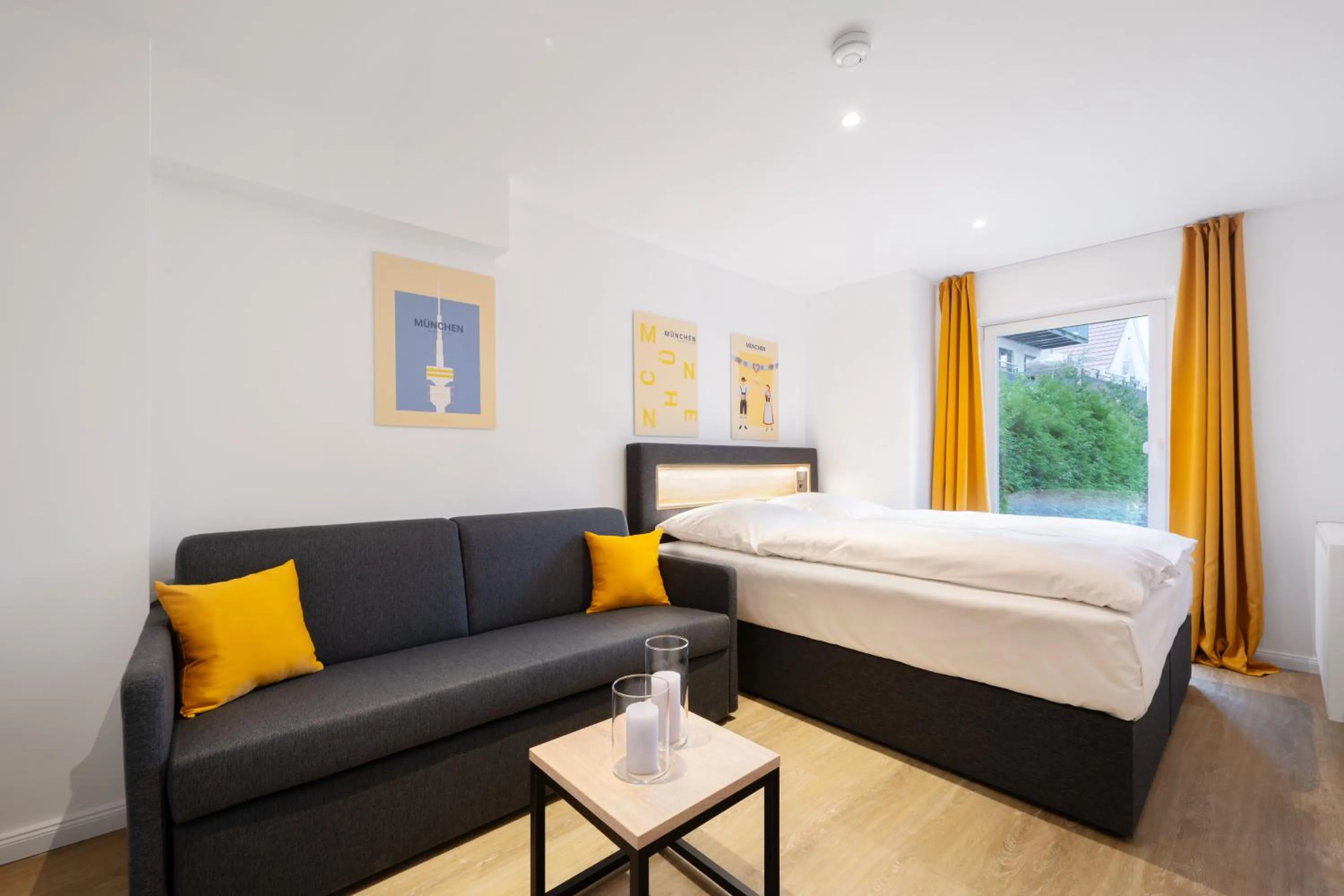 Bed in Homaris Apartments München Laim