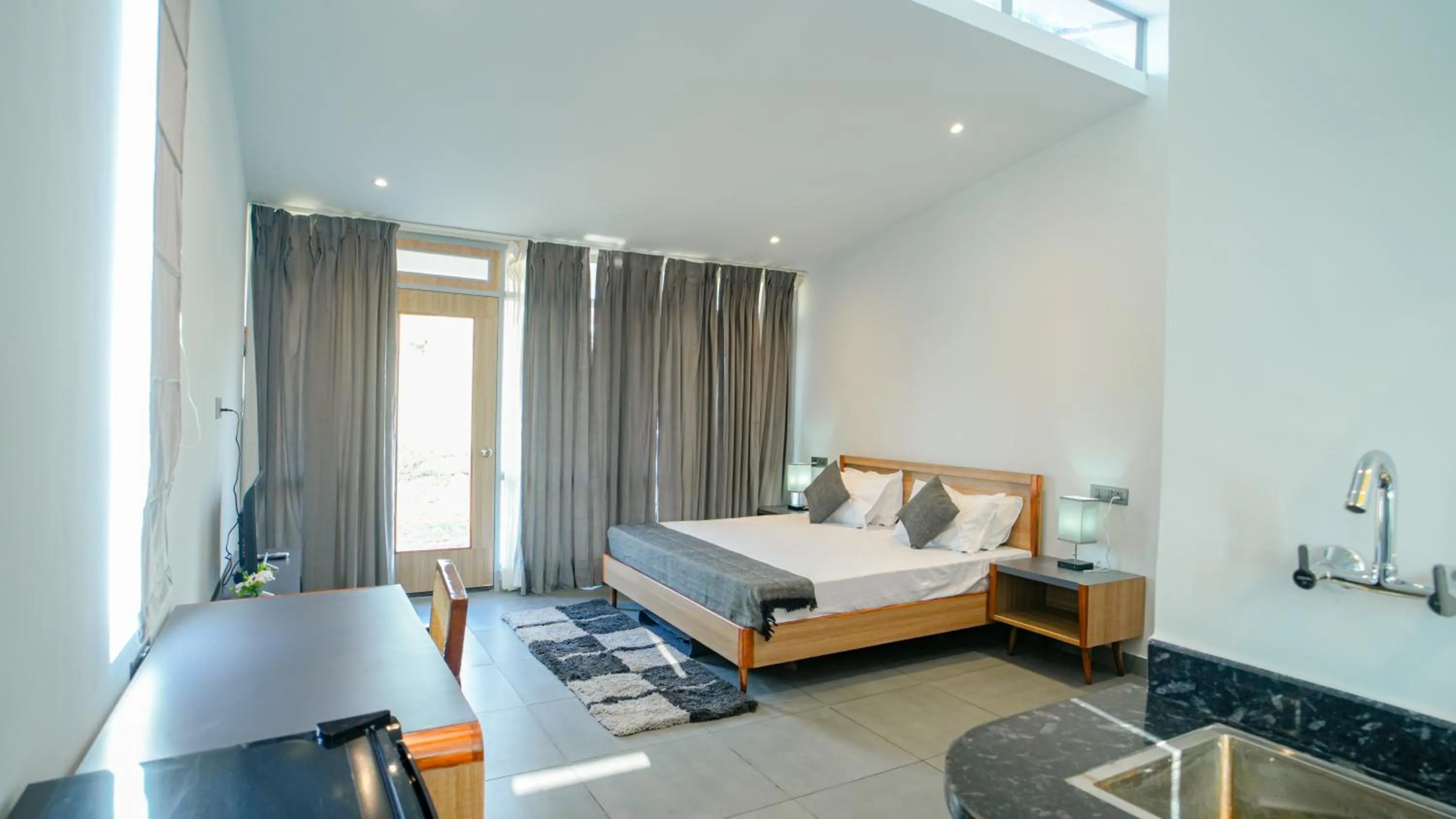 Bedroom, Bed in Bir Valley Retreat