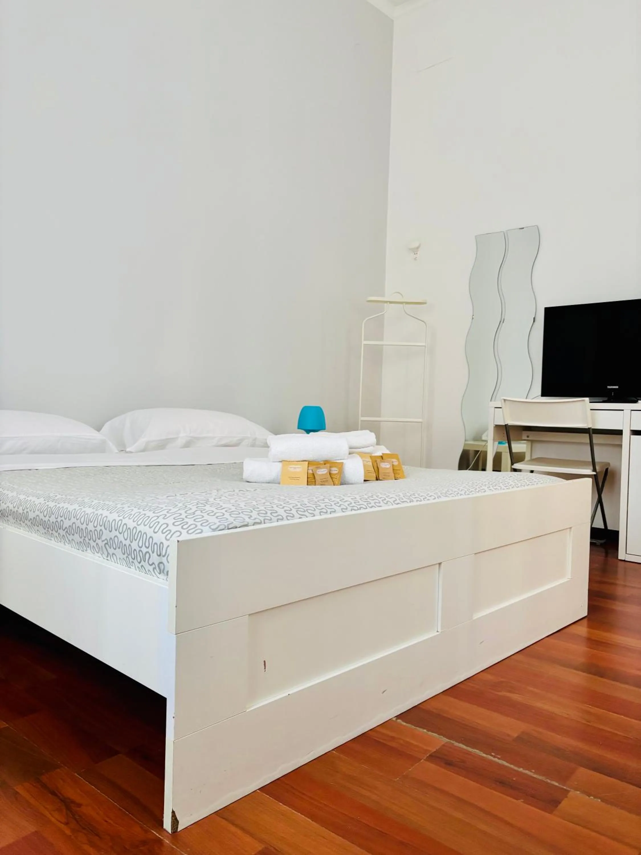 Castelnuovo Rooms #Politeama