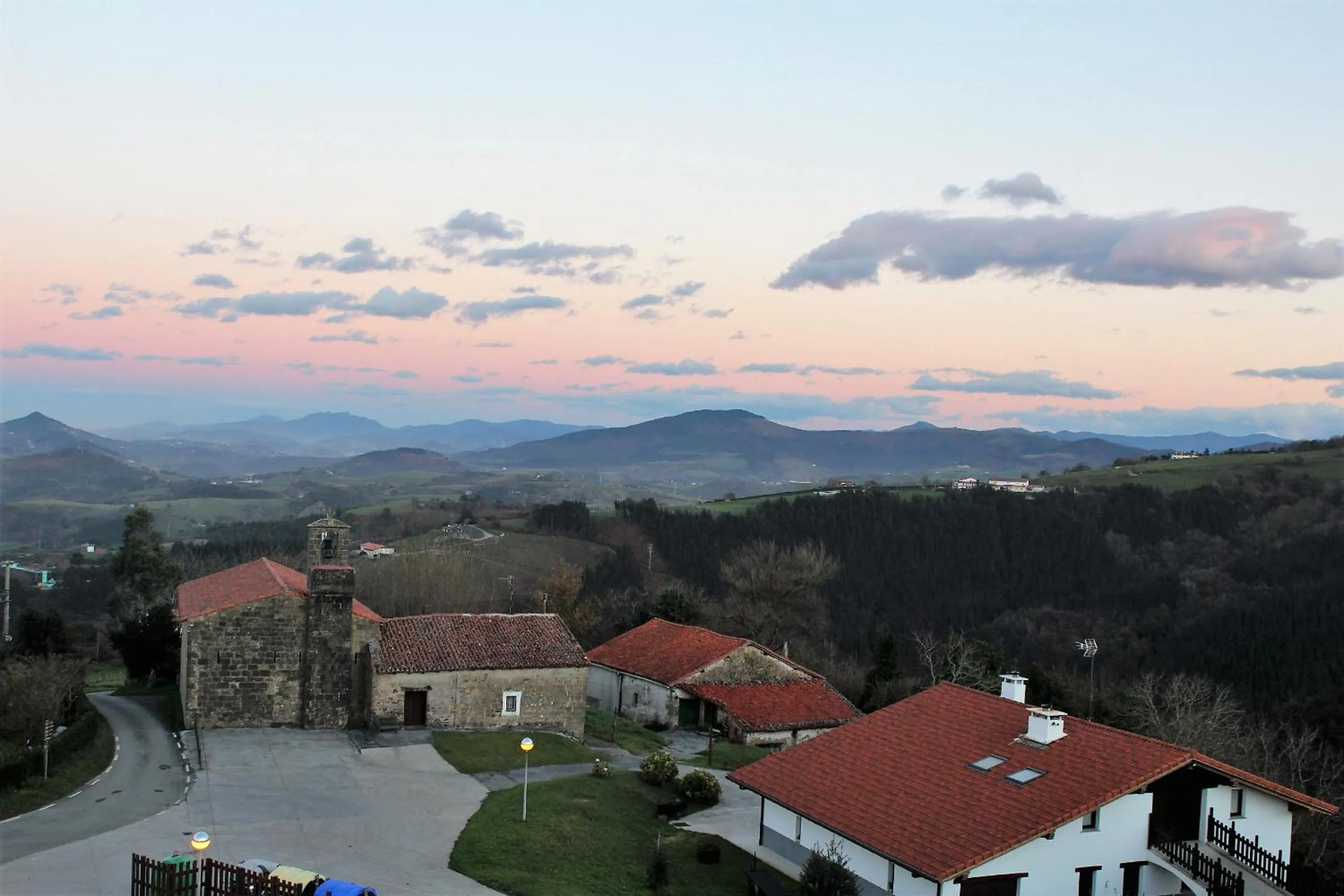 Mountain view in Gazteategi