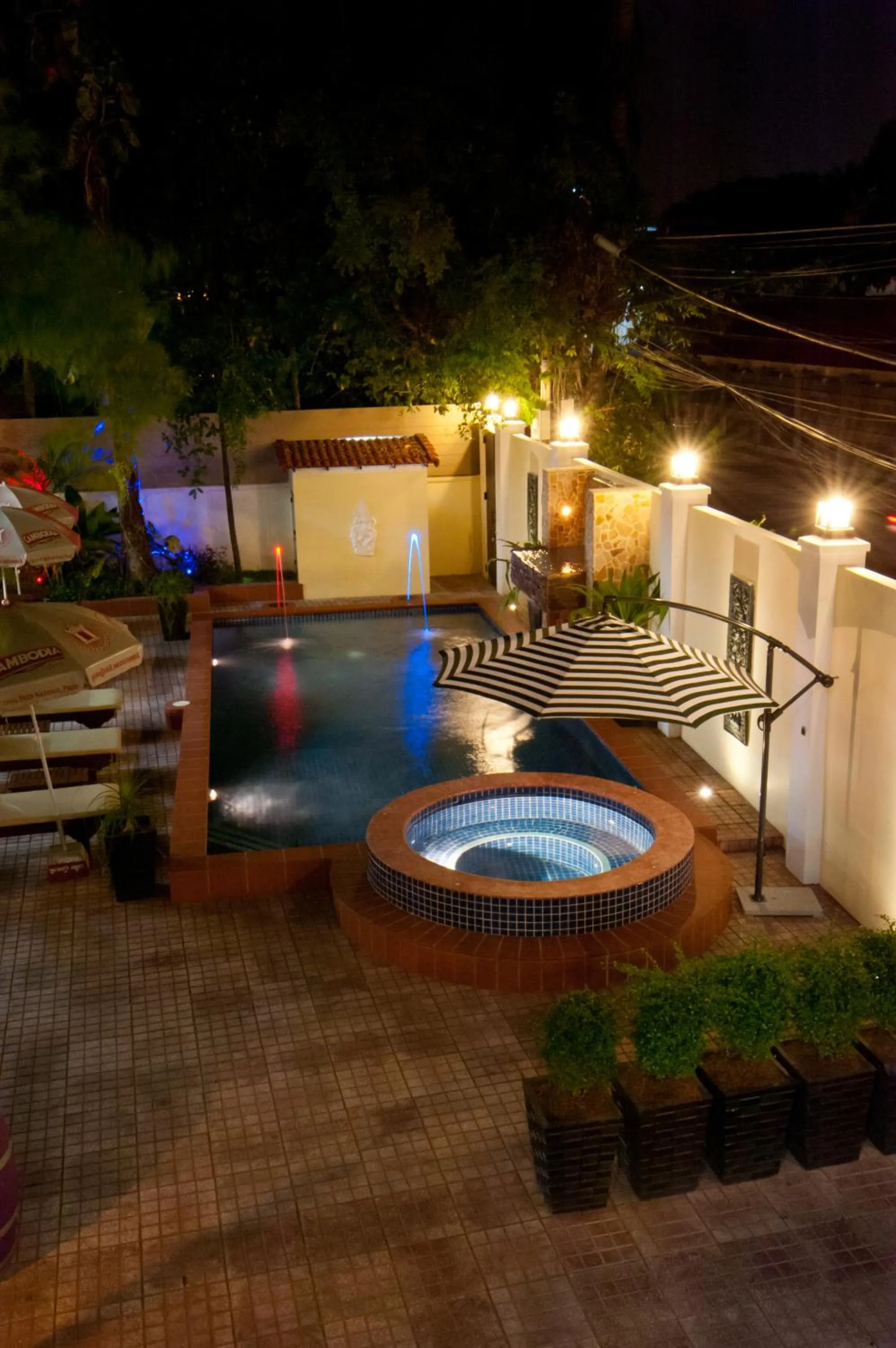 Swimming pool in Villa Grange