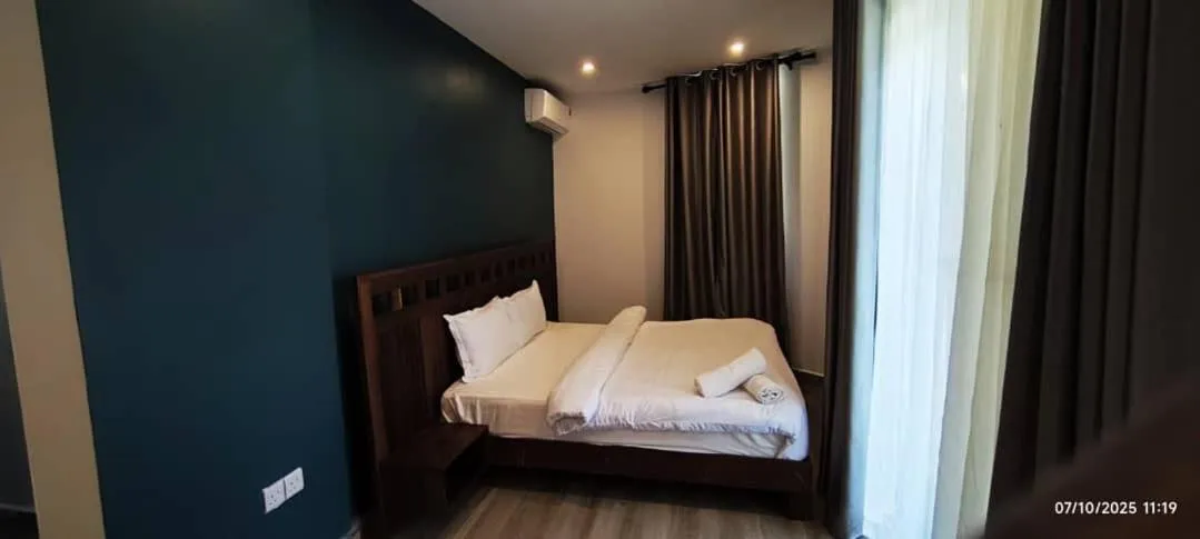 Bed in Sunrise Beach Resort