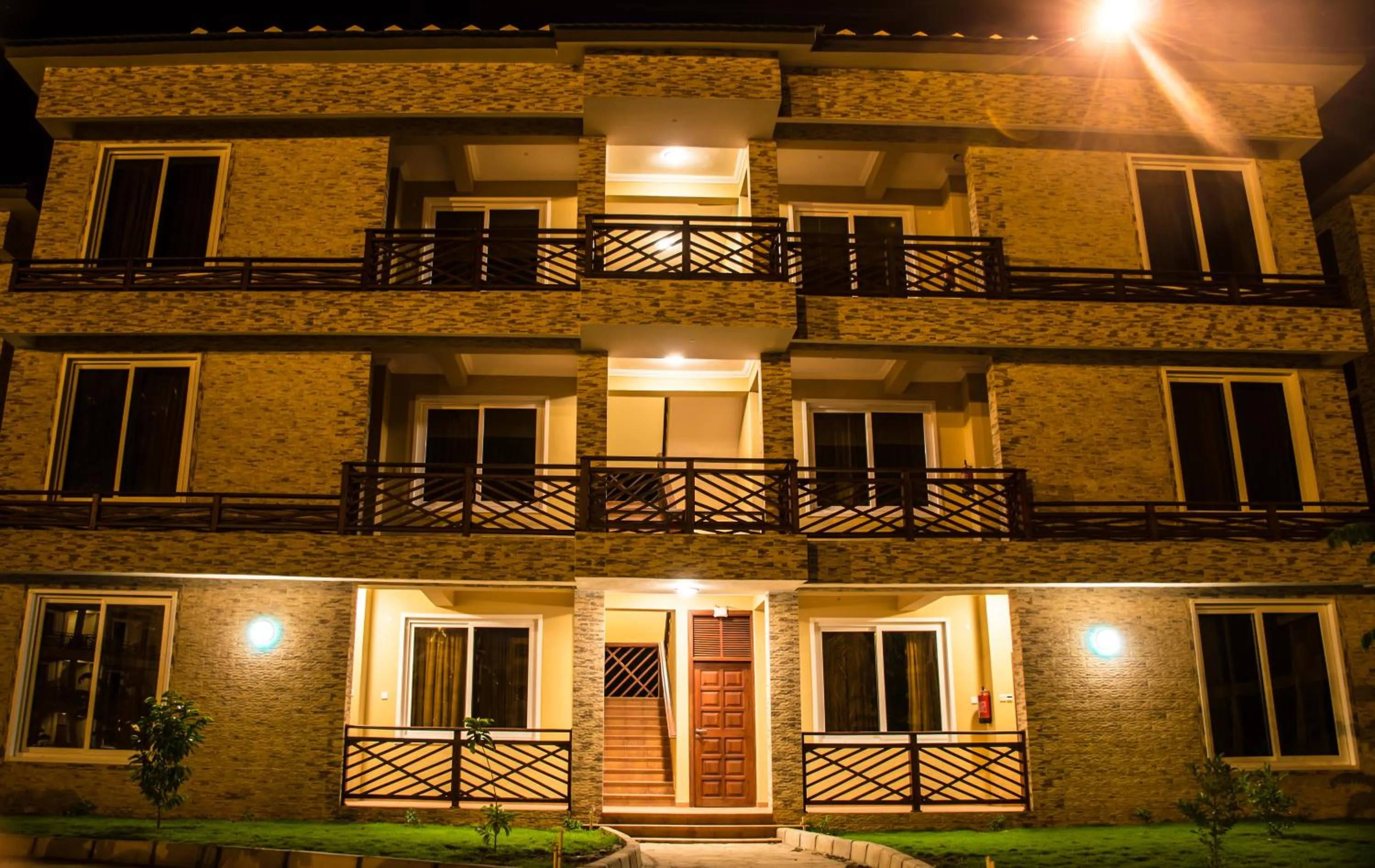 Property building in Sunrise Beach Resort