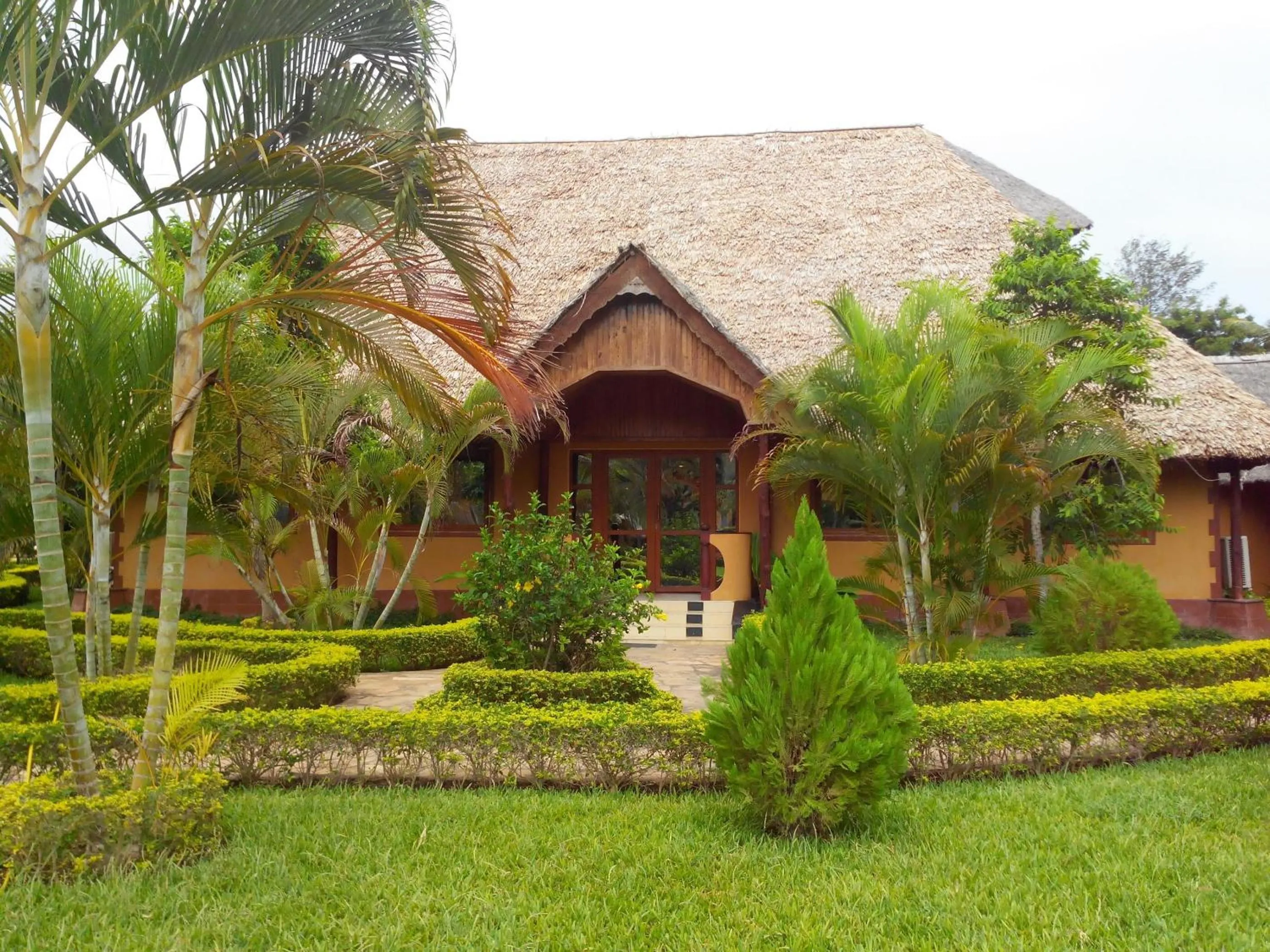 Facade/entrance in Sunrise Beach Resort