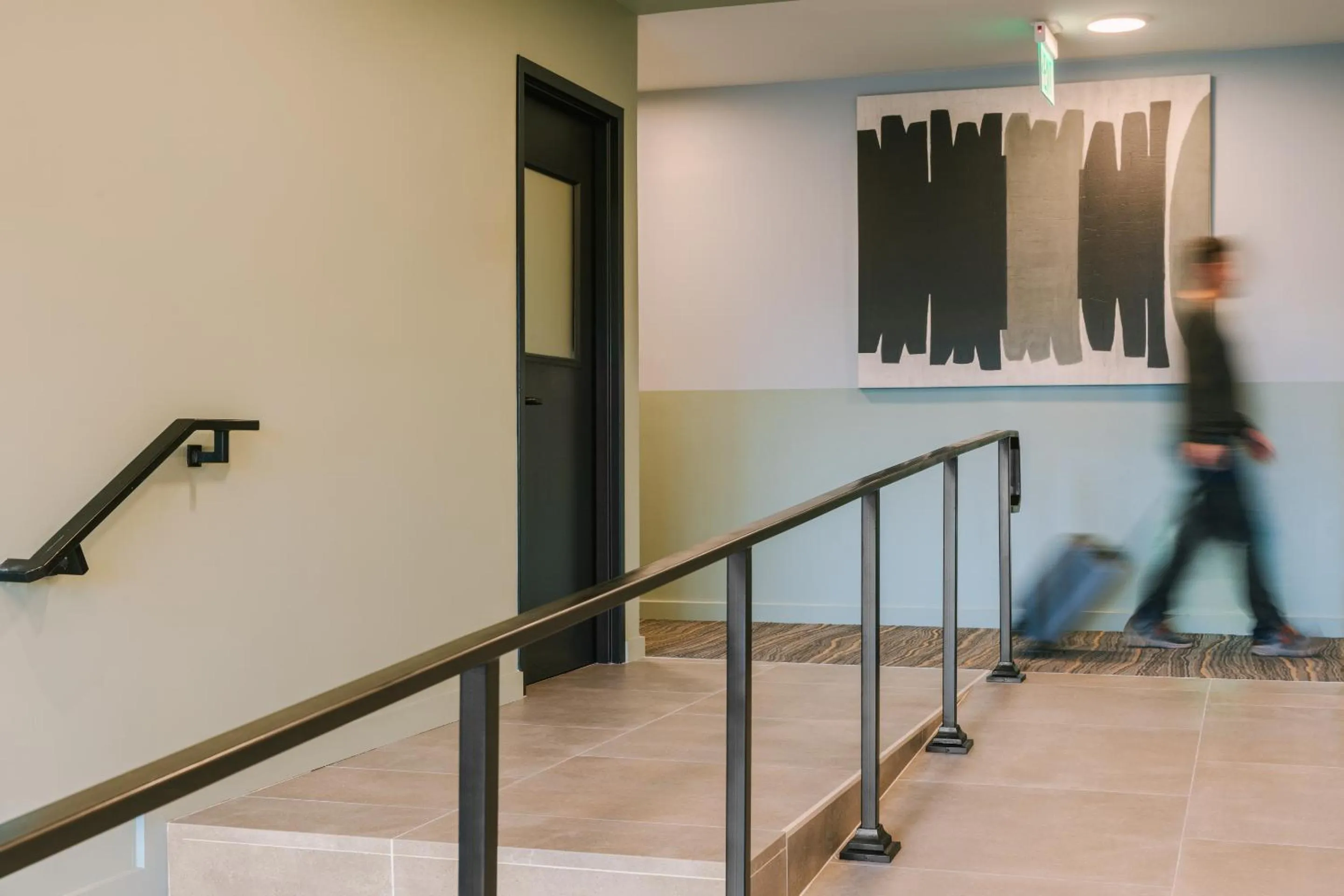 Lobby or reception in Reside NoMa, a Wyndham Residence