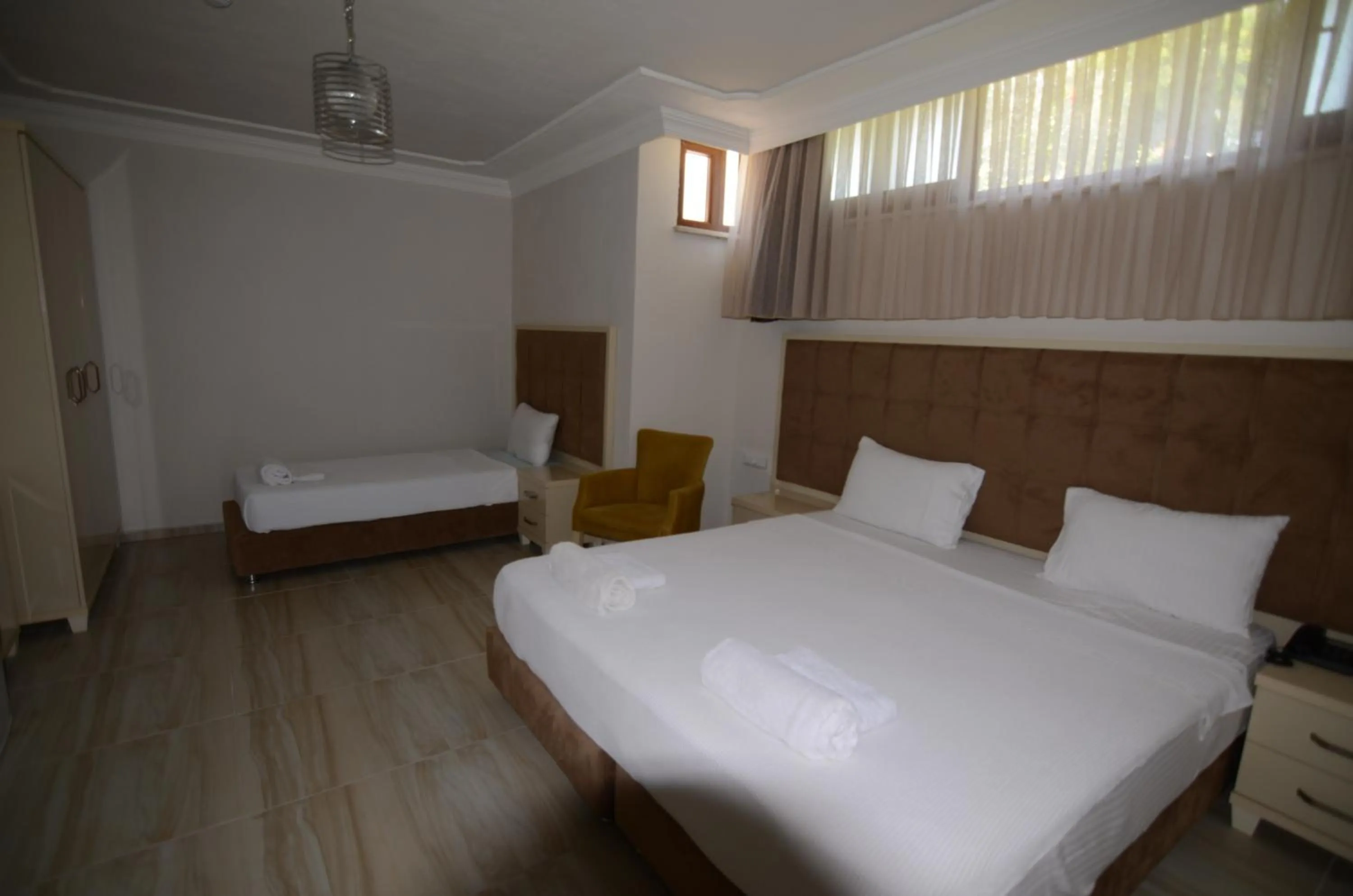 Bedroom in Funda Hotel