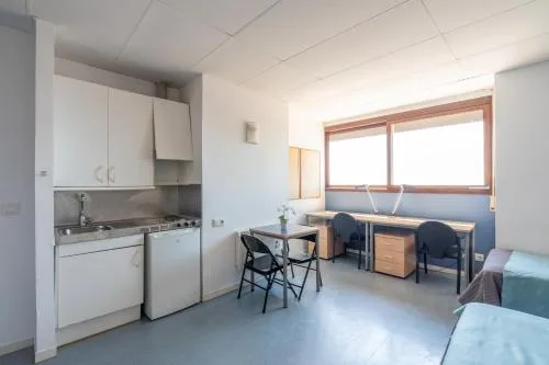 Residencia Universitaria Resa Lesseps