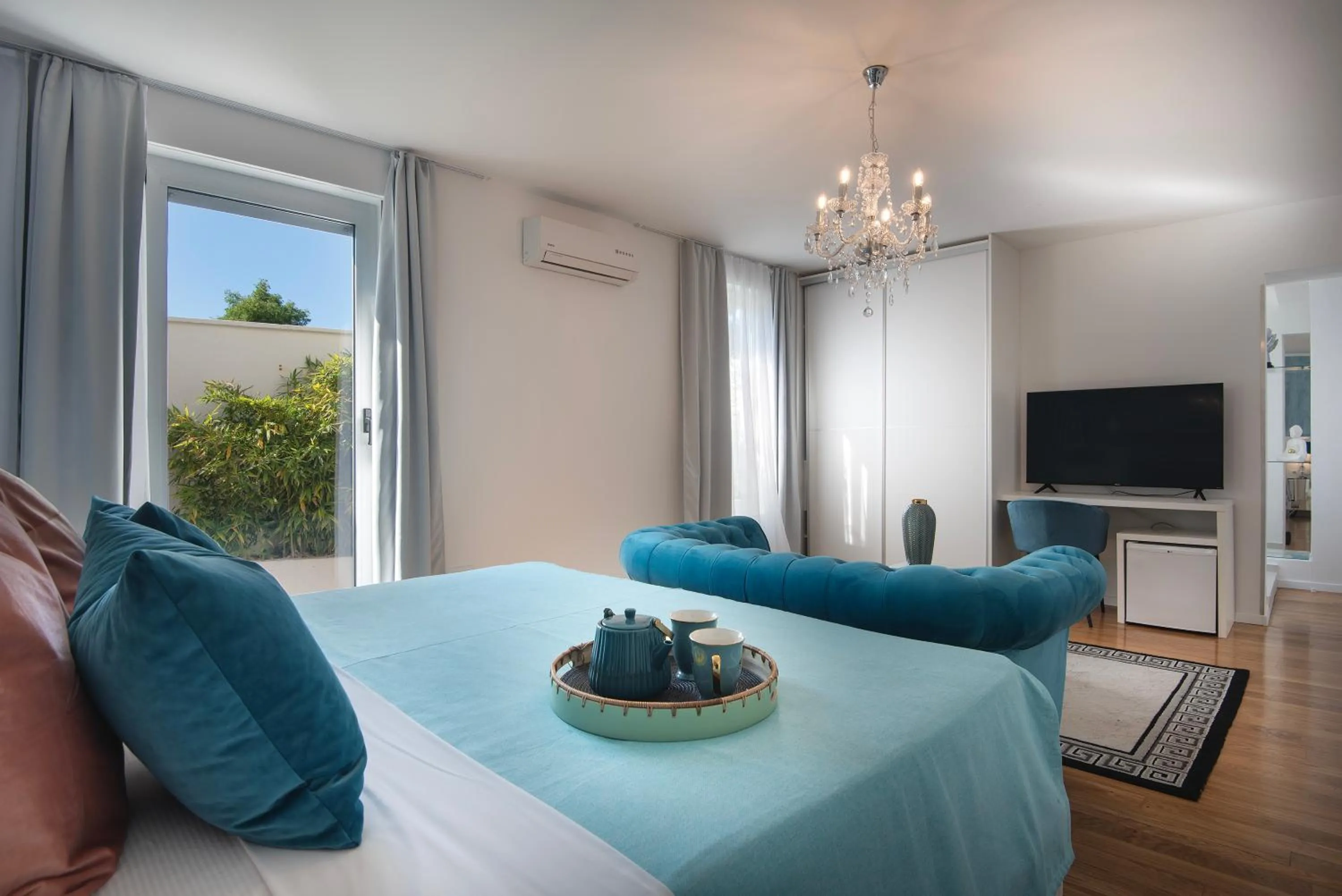 TV and multimedia, Bed in Monvidal by Bura Hotels - Adults Only