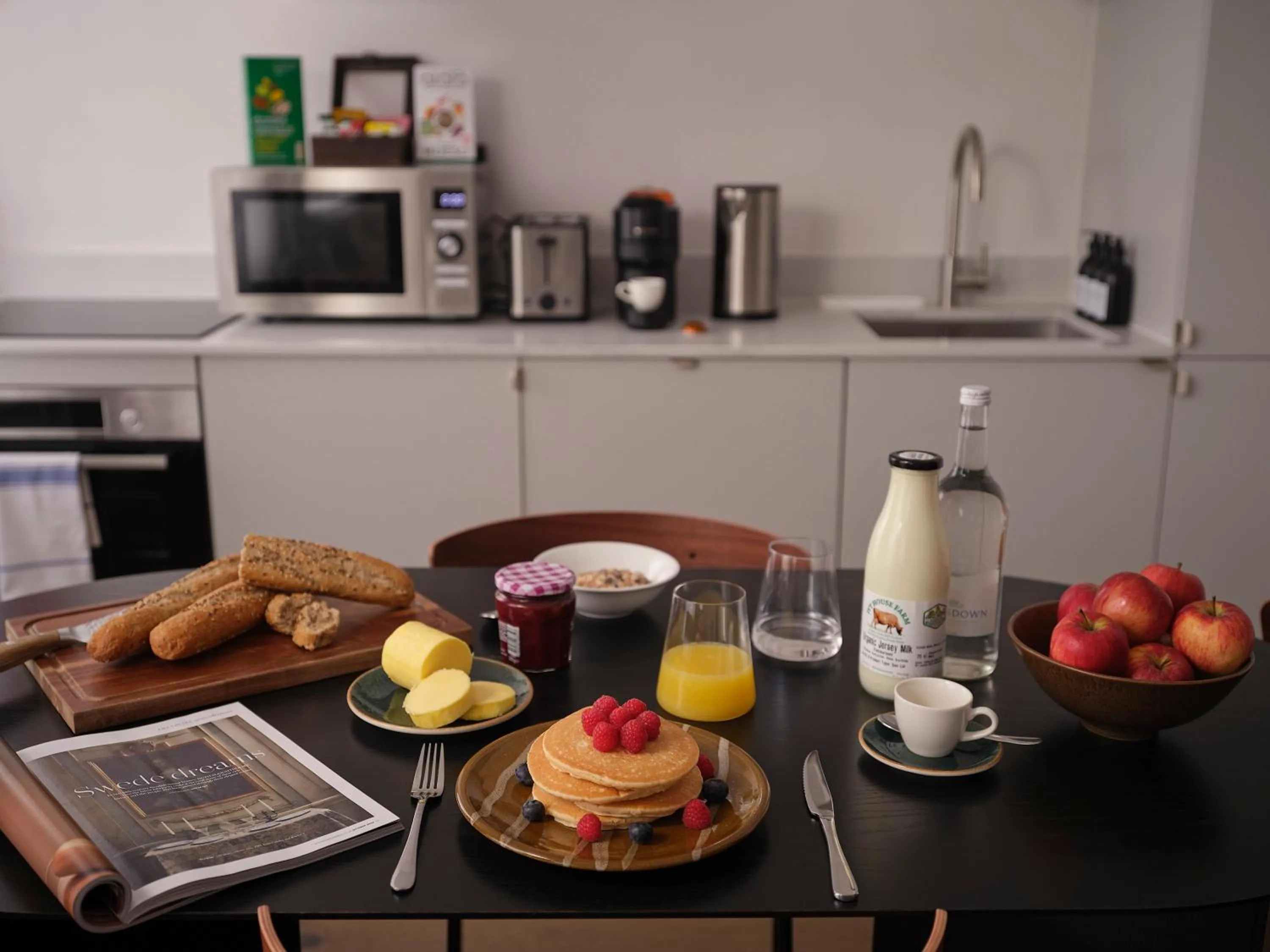 Coffee/tea facilities in The Marloes