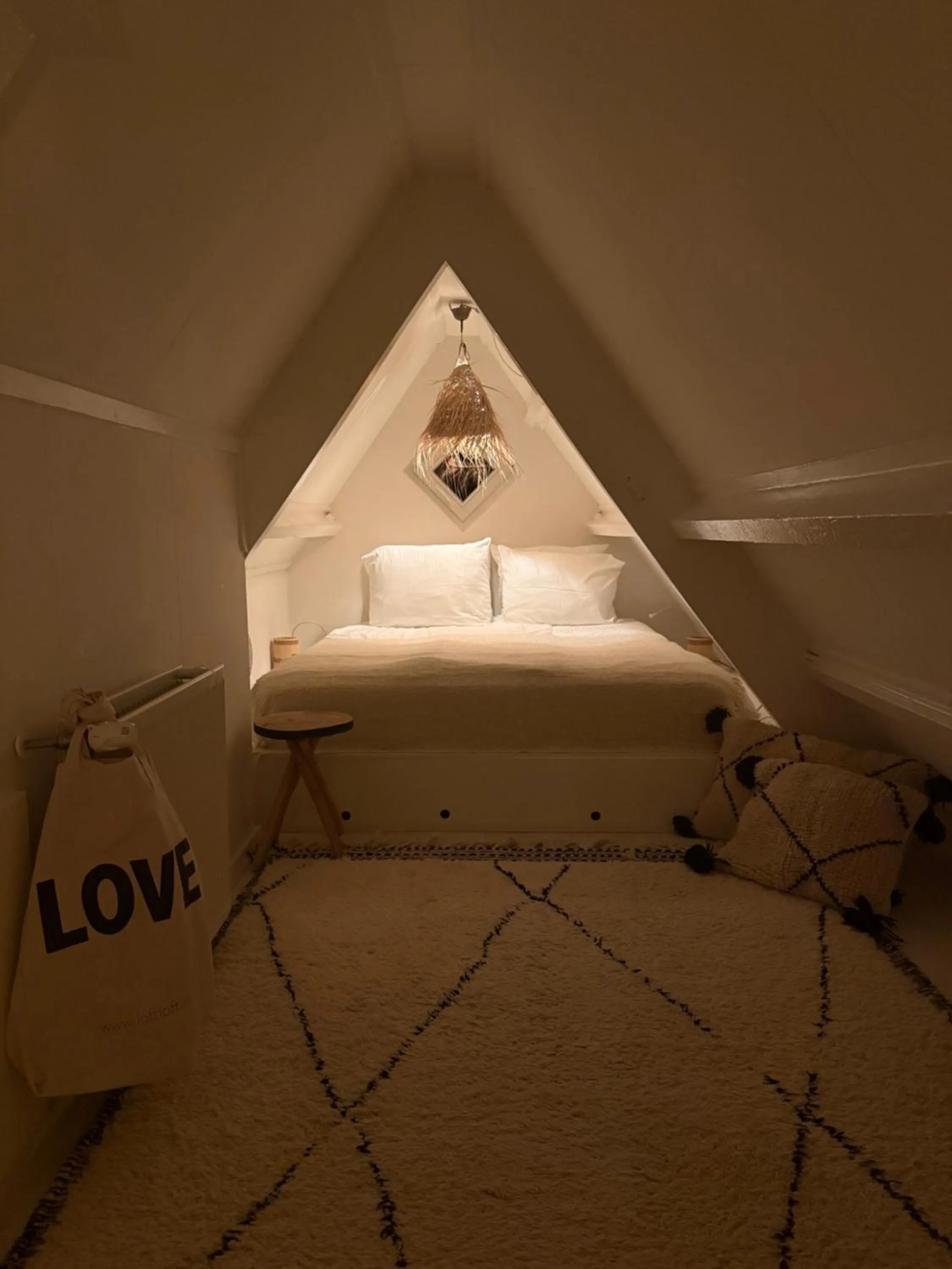 Bed in ELSK Cottage