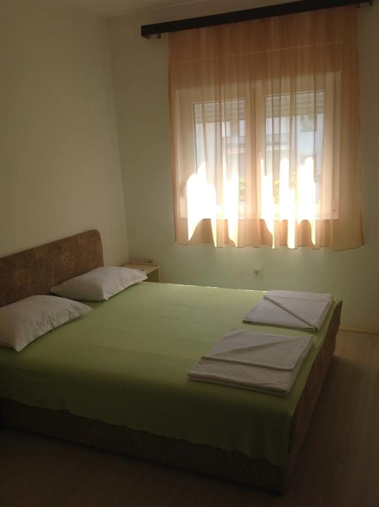 Bedroom, Bed in Apartments Kordic