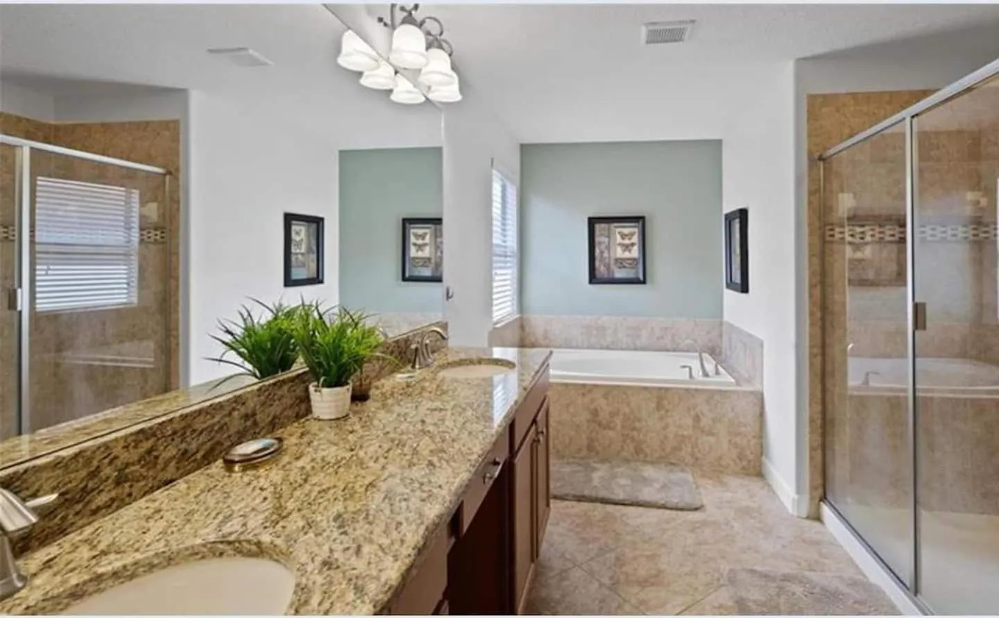 Bathroom in 8931 Cuban Palm