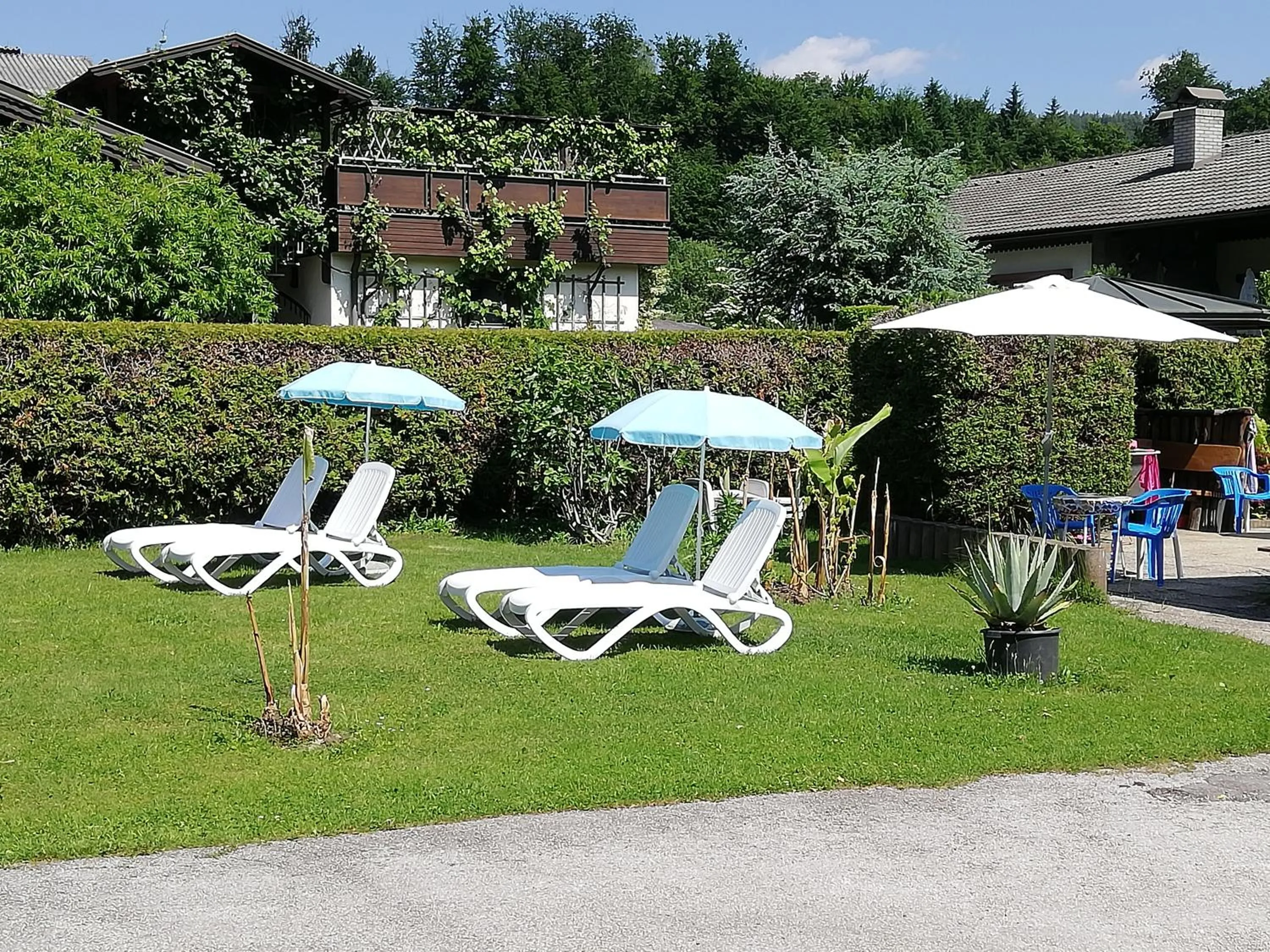 Spring in Haus Friedburg