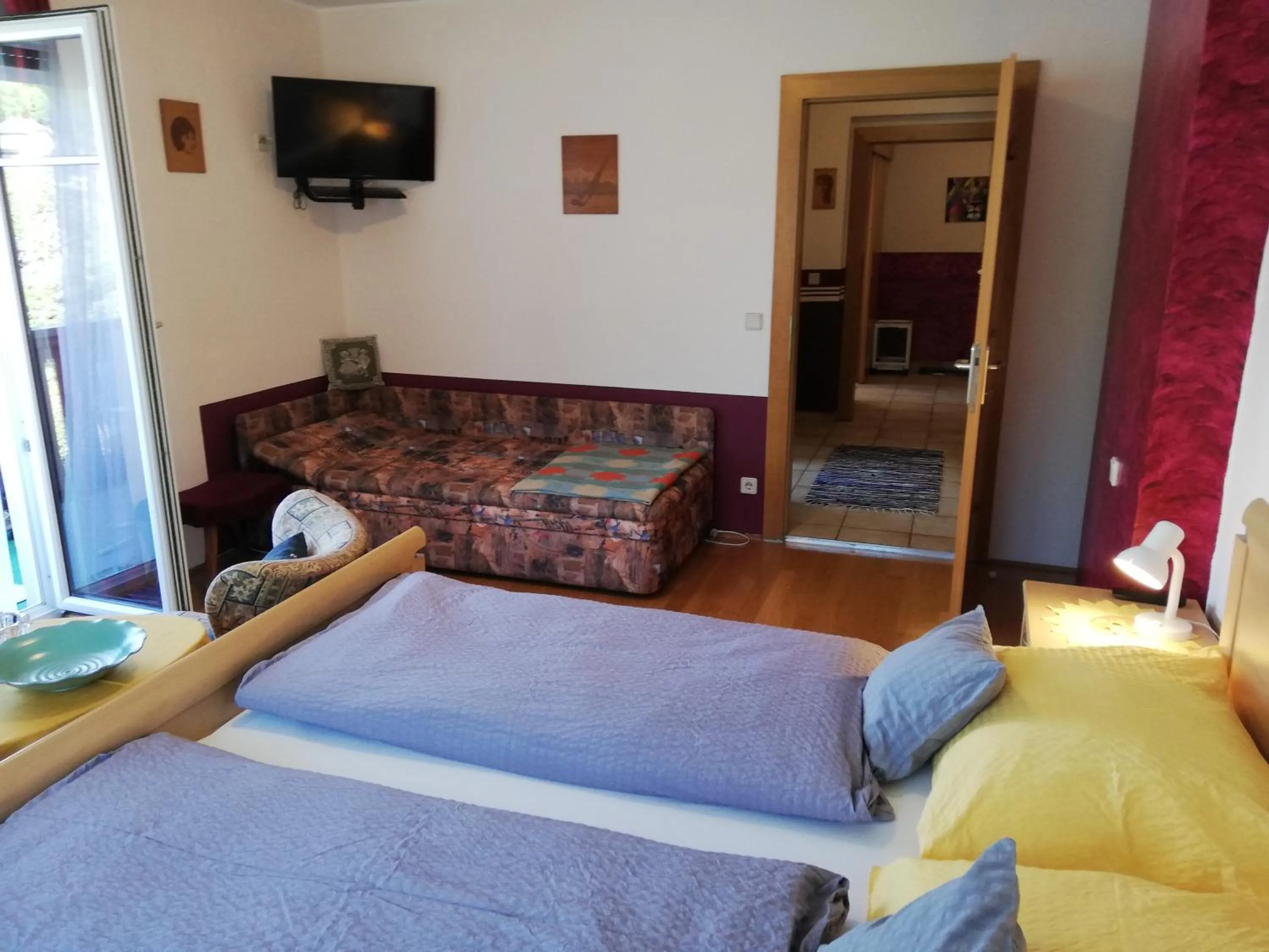 Property building, Bed in Haus Friedburg