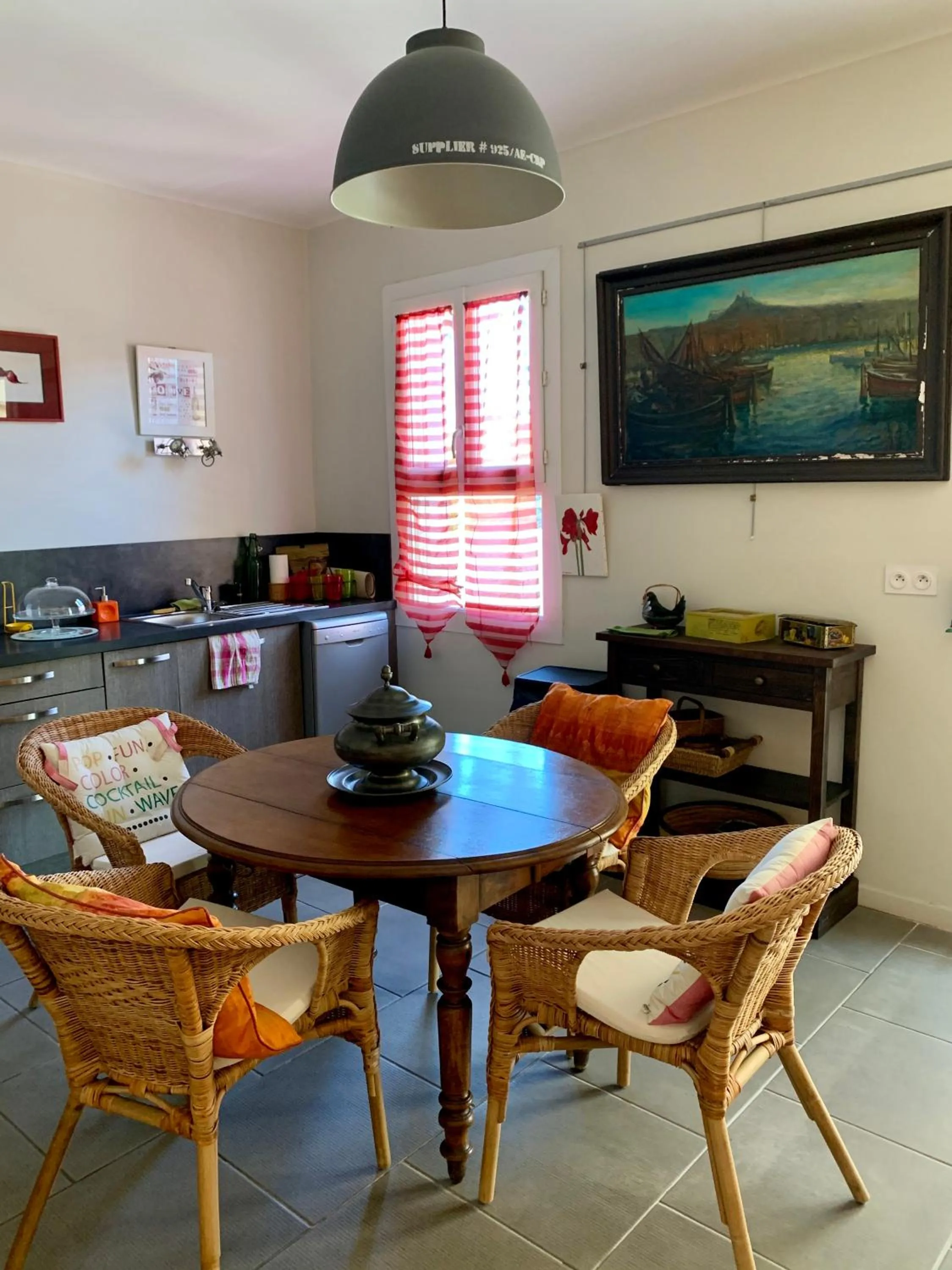 Dining area in B&B - Chambres d'hôtes Le Foch