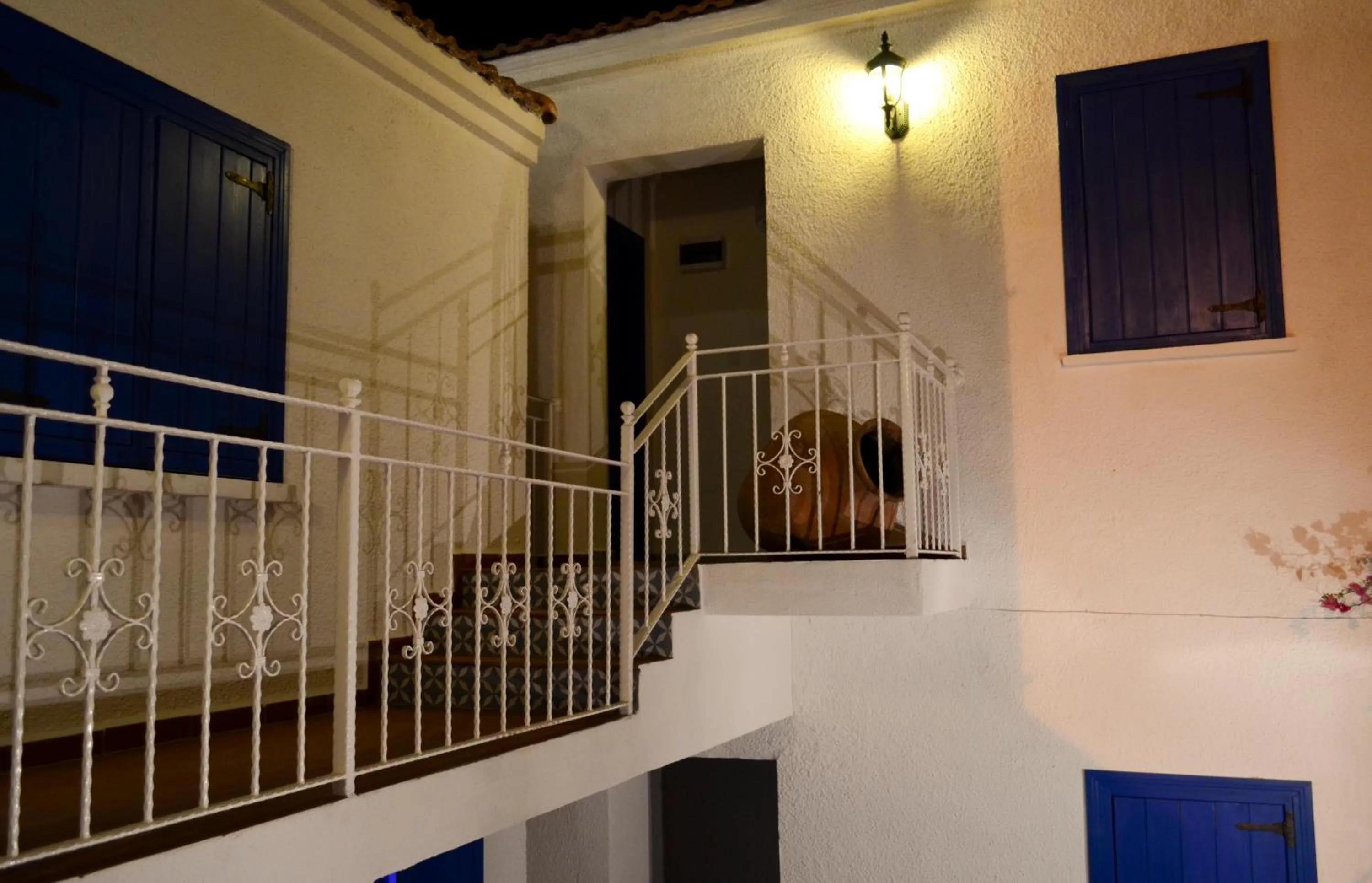 Garden in Cunda Mavi Hotel