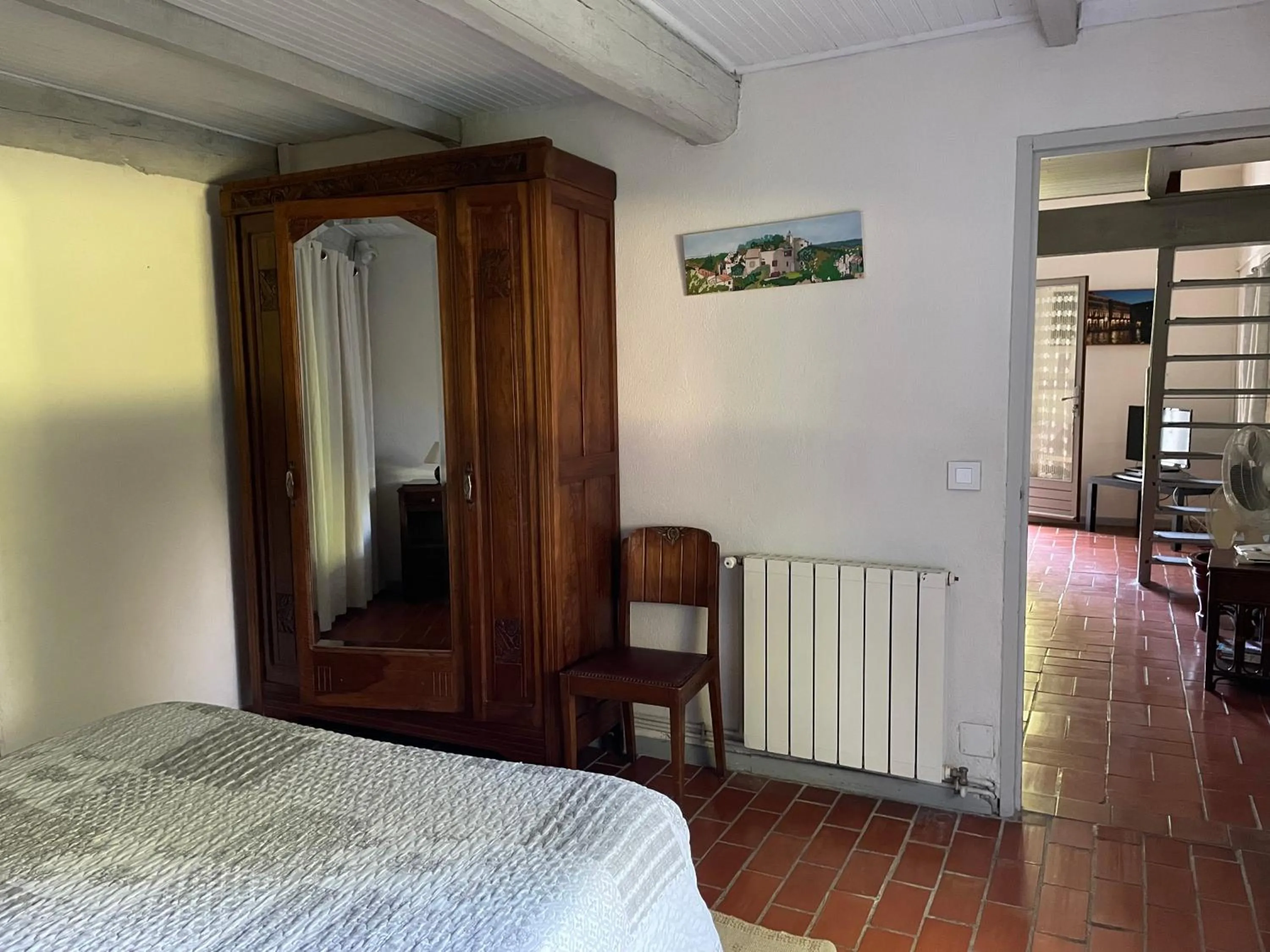 Bedroom, Bed in Mas Grimaud - Gîte- Studio et chambres d'hôtes familiales