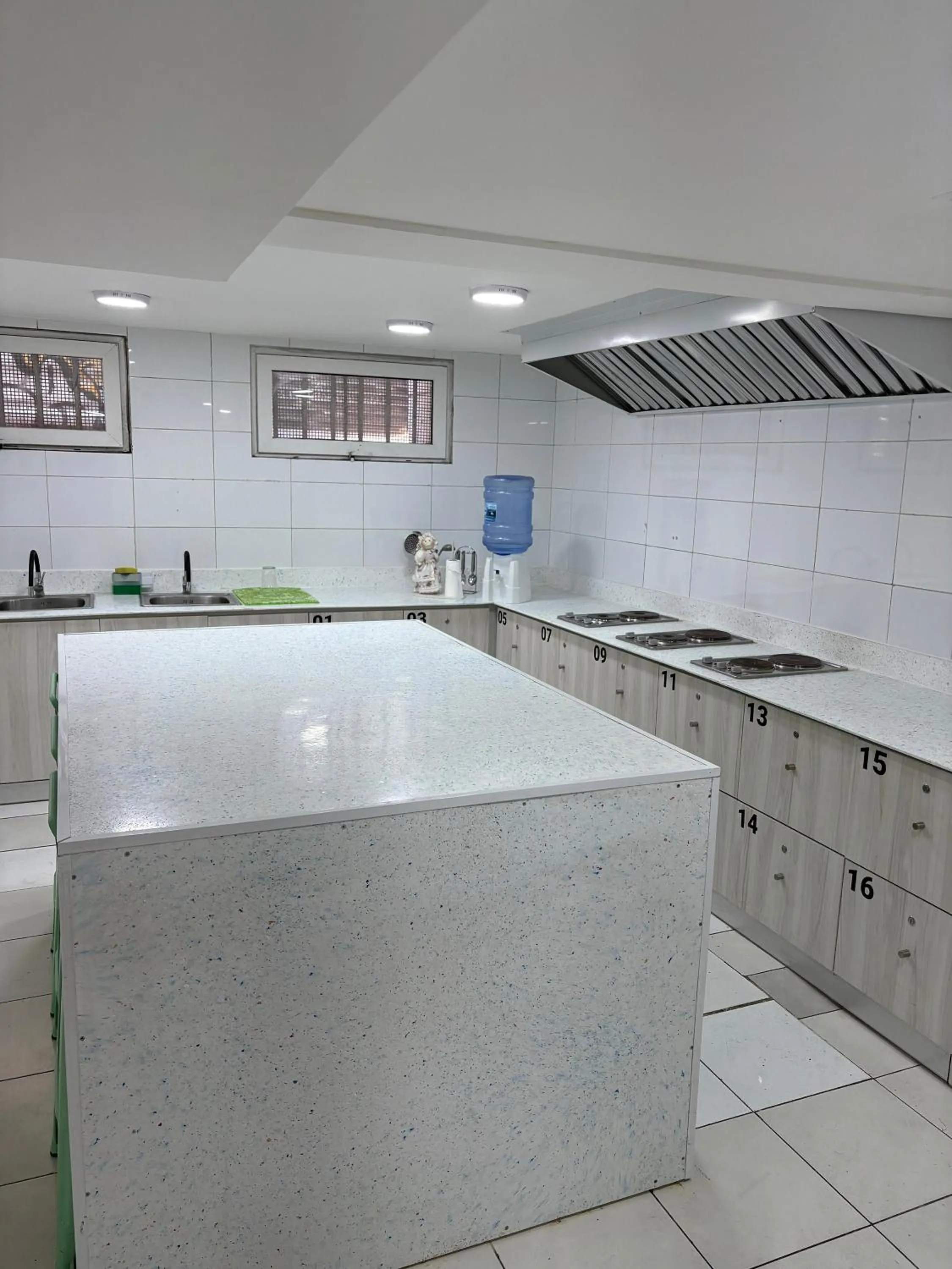 Communal kitchen in Casa Esmeralda