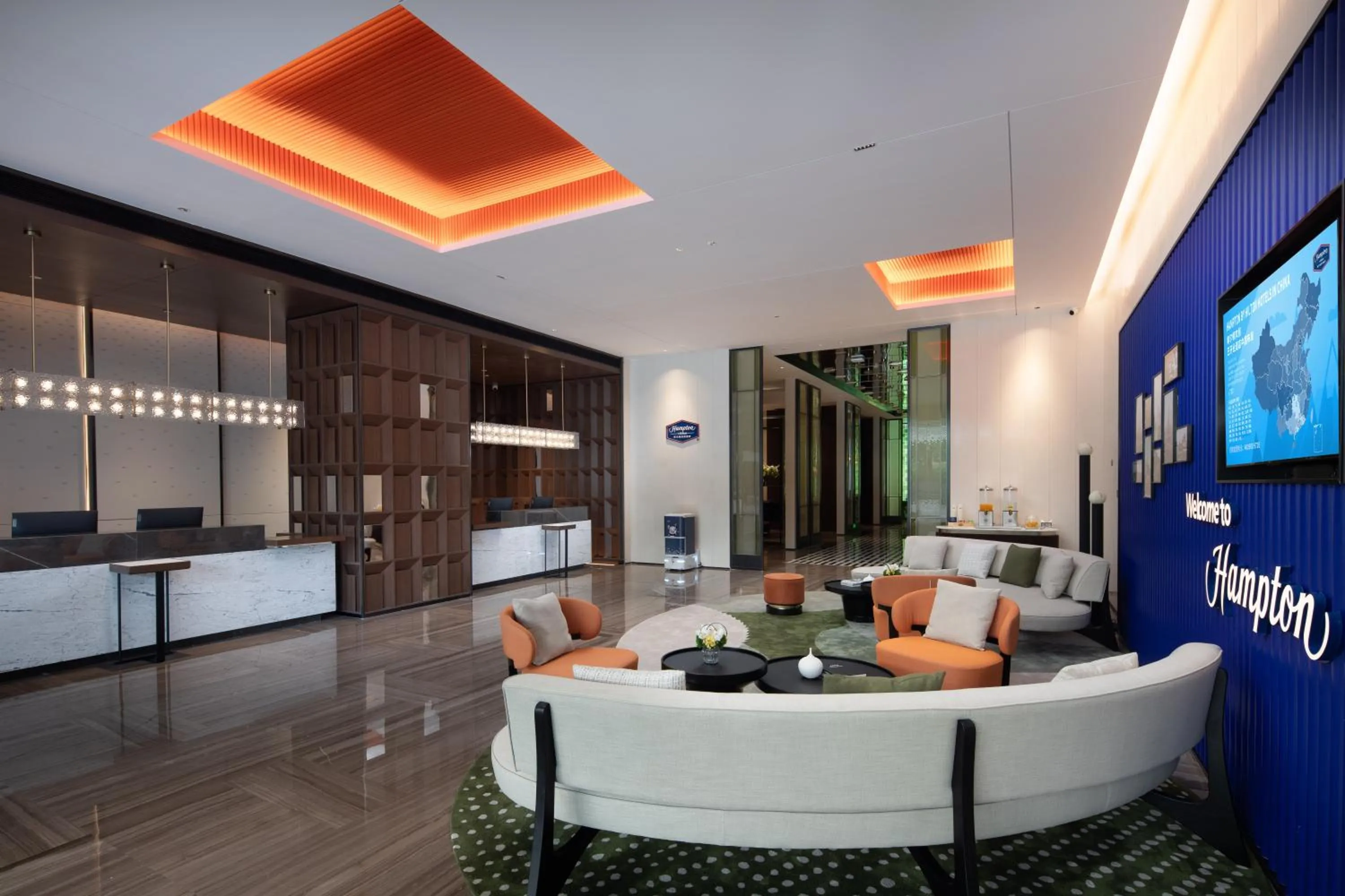 Lobby or reception in 广州新塘站希尔顿欢朋酒店