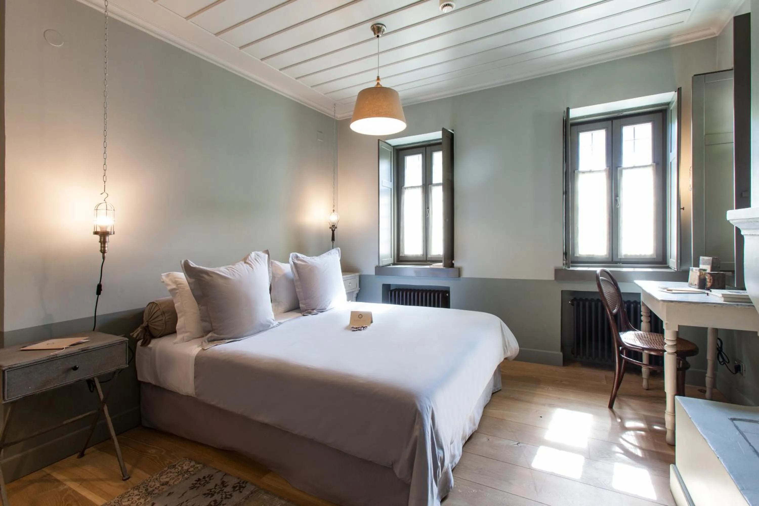 Bed in "Apeiros Chora" Hotel, Zagori