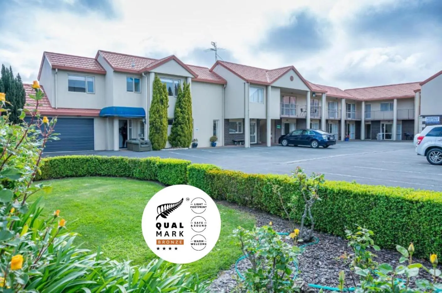 Property building in Daffodil Motel