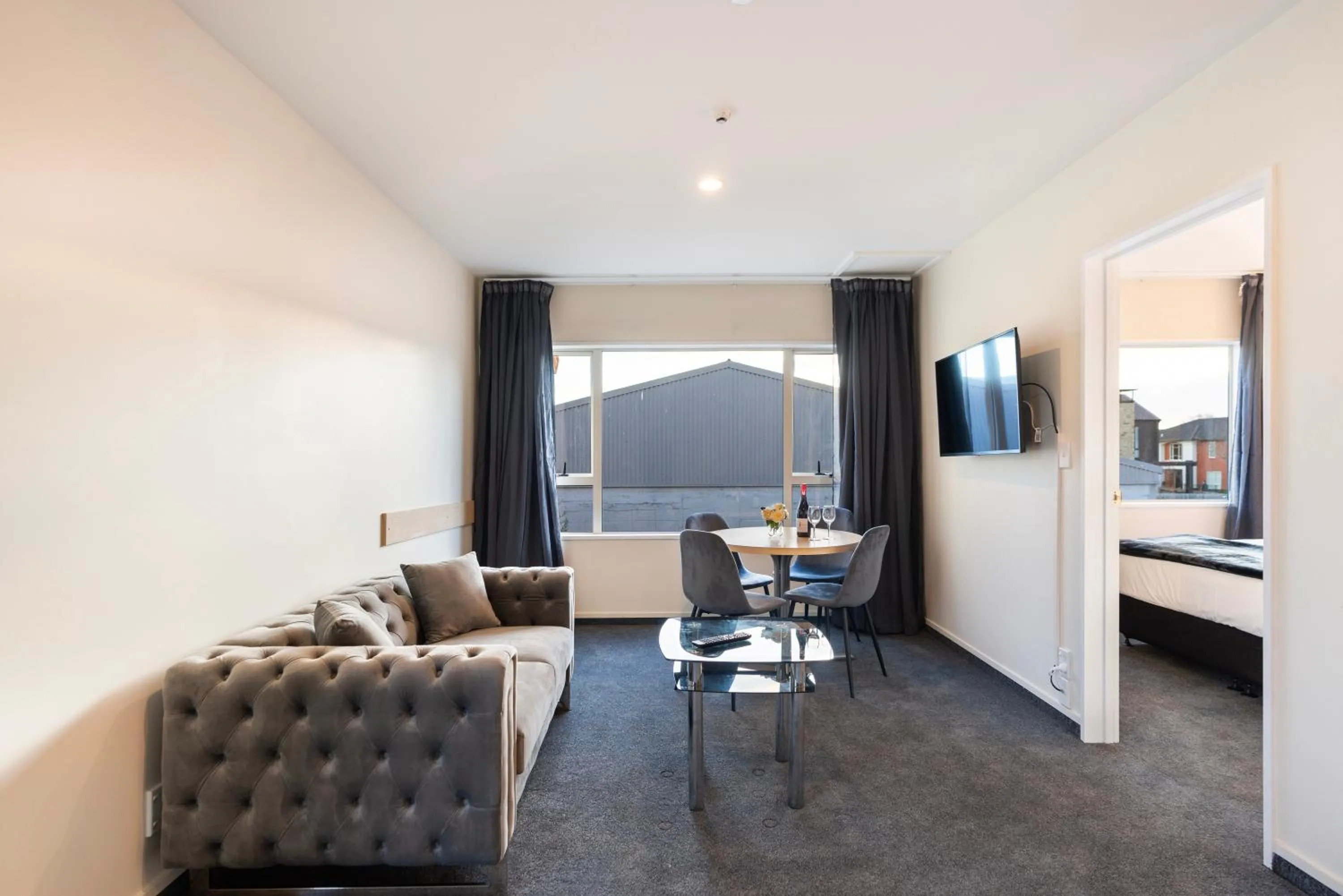 Living room in Daffodil Motel