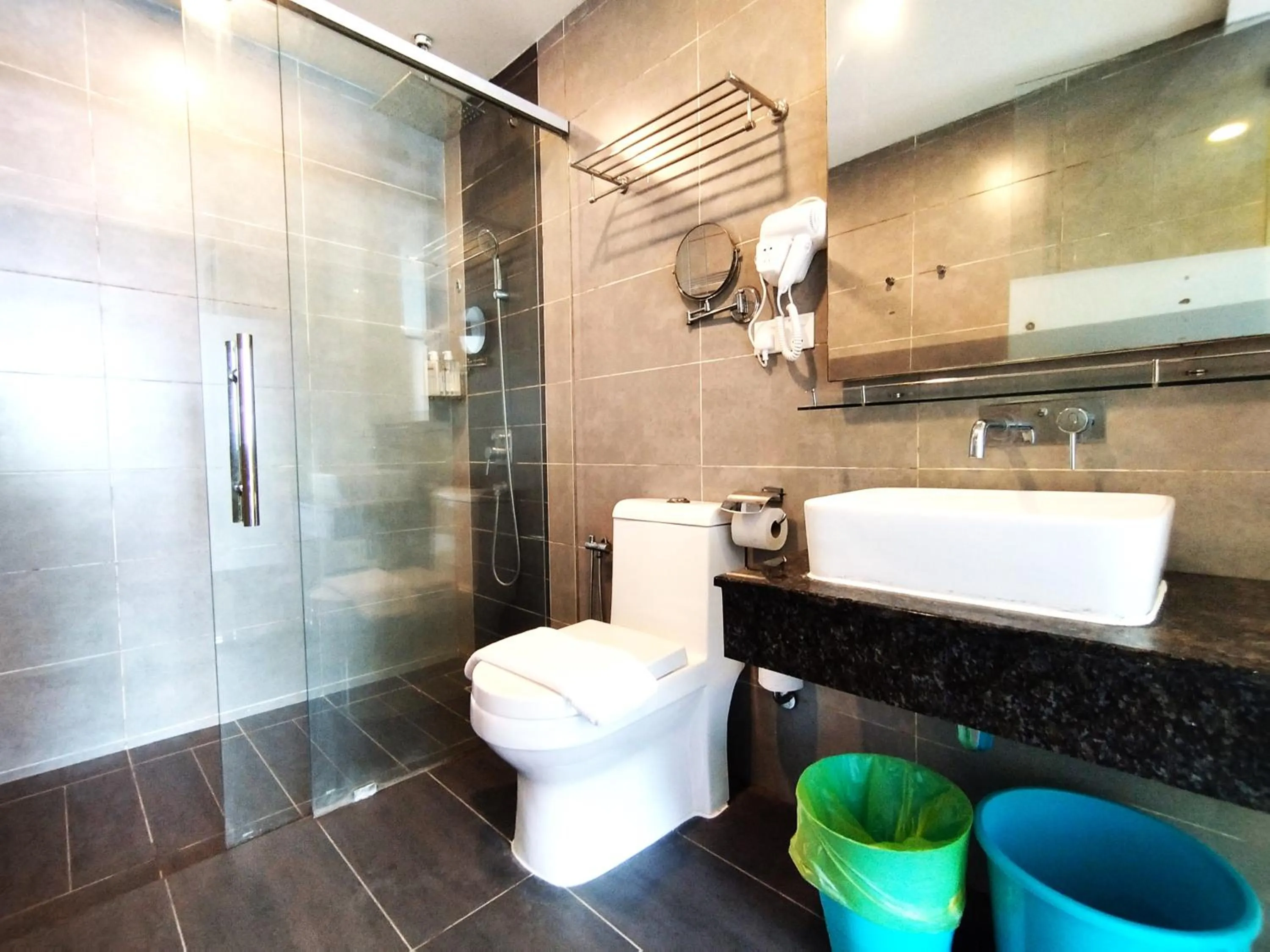 Bathroom in GENTING FoggyCold StayCation AT Ion Delemen By HAPYHOME